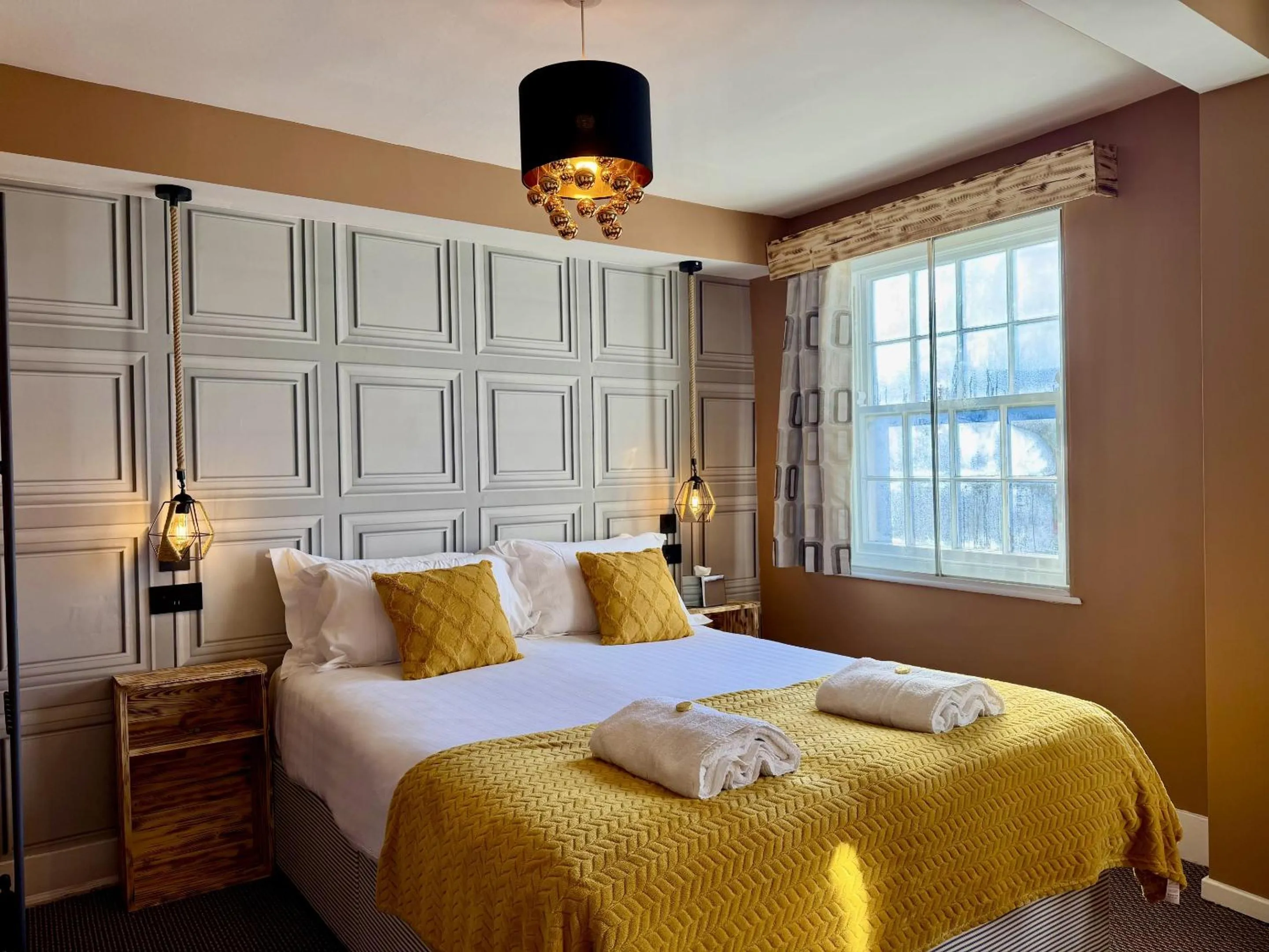 Bedroom, Bed in The Crescent Guest House