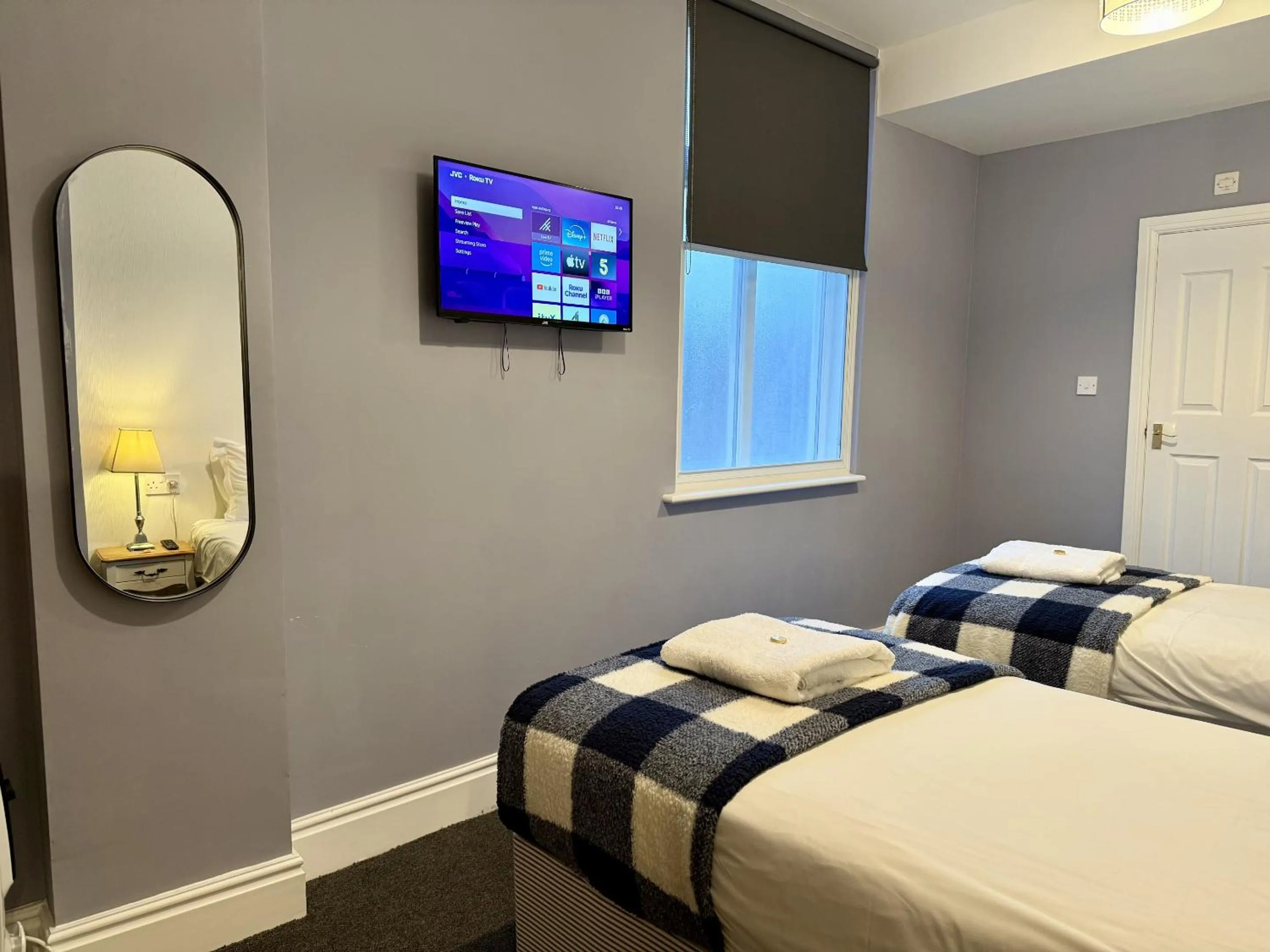 Bedroom, Bed in The Crescent Guest House