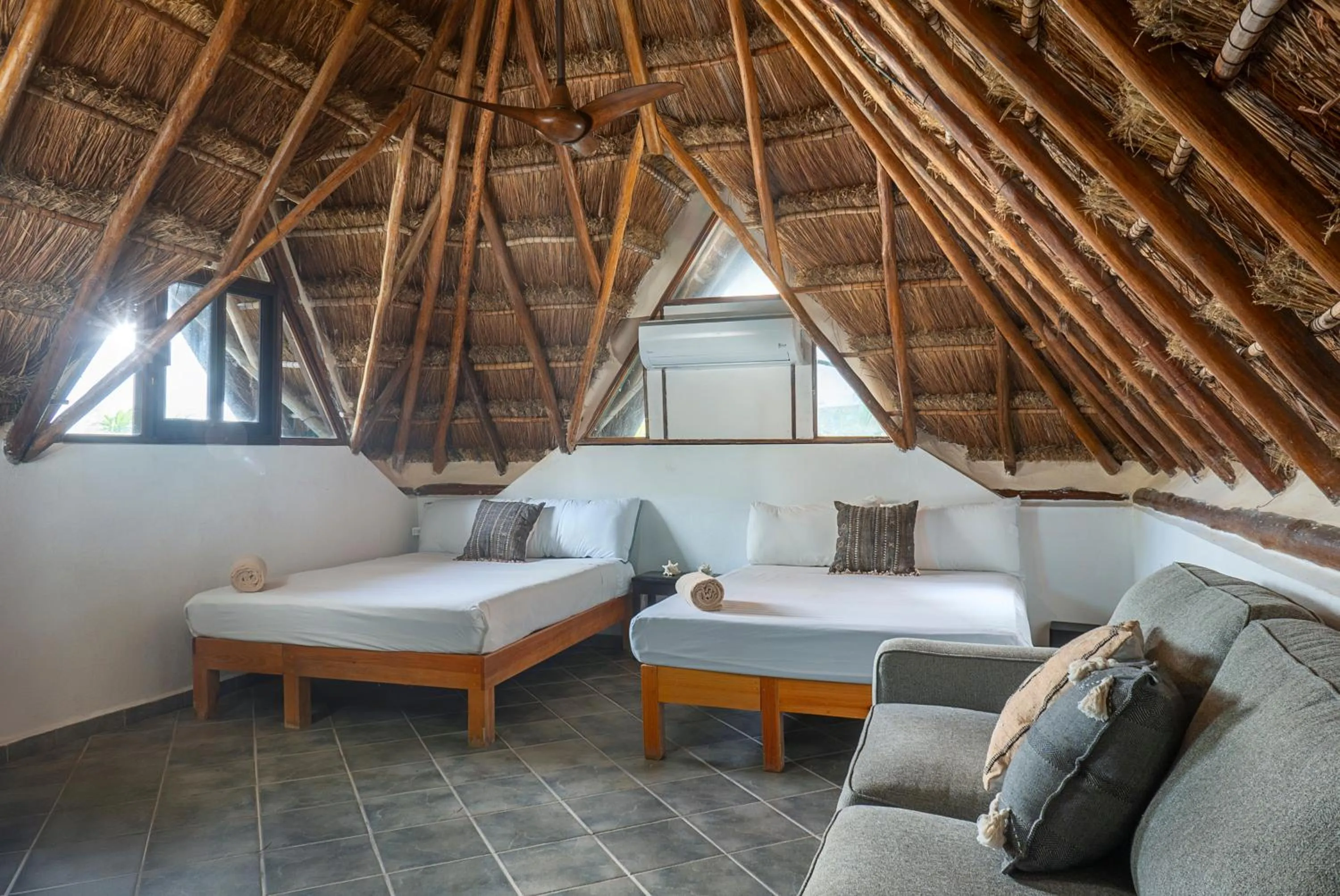 Bedroom, Bed in Mantaray Tulum