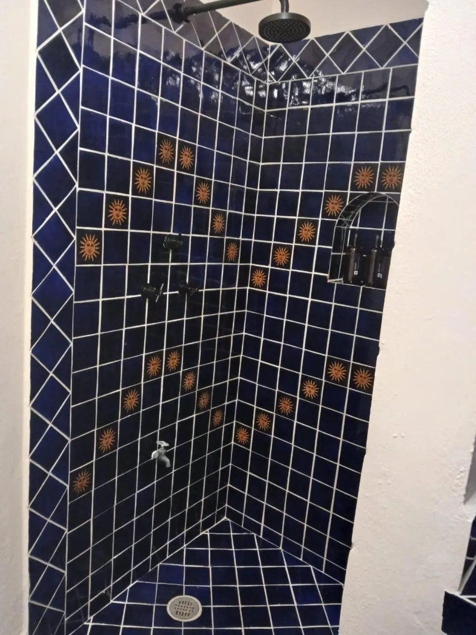 Shower in Mantaray Tulum