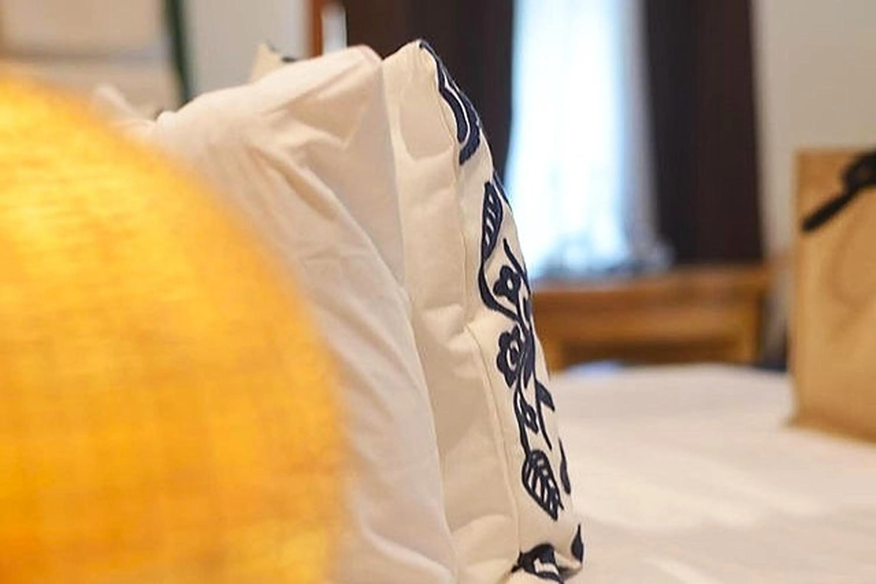 Bedroom, Bed in Sirom Beach House