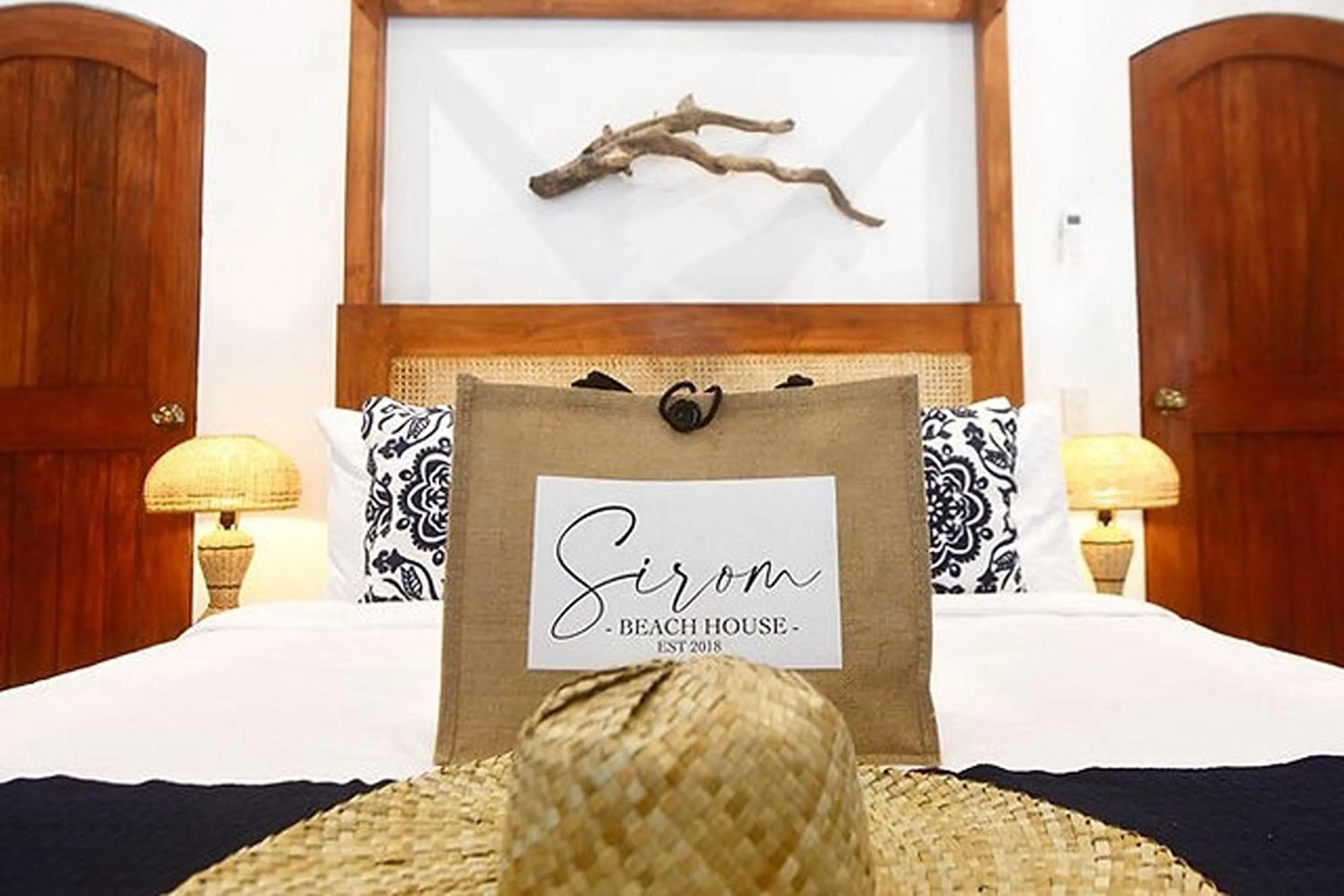 Bed in Sirom Beach House