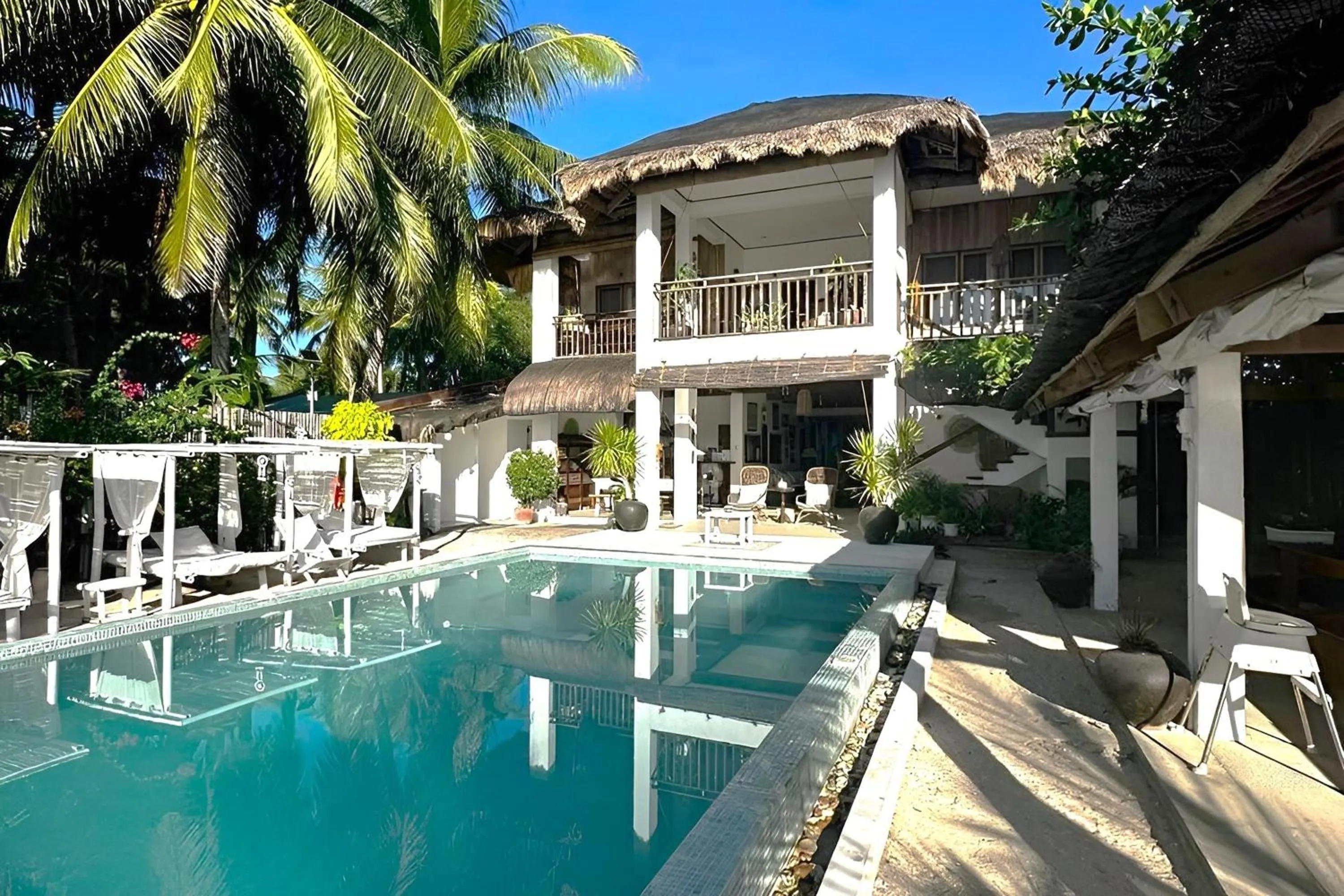 Property building in Sirom Beach House