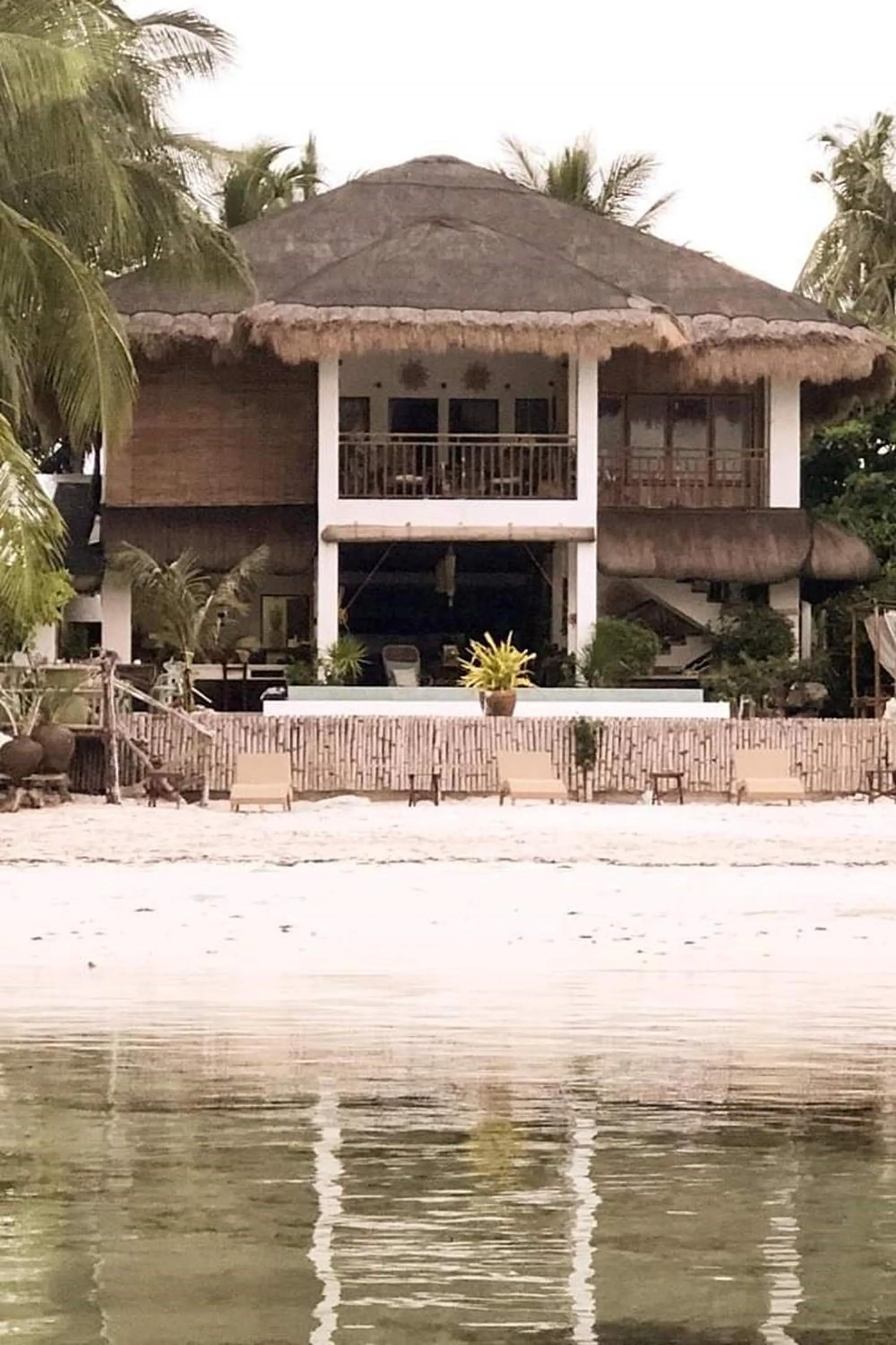 Property building in Sirom Beach House