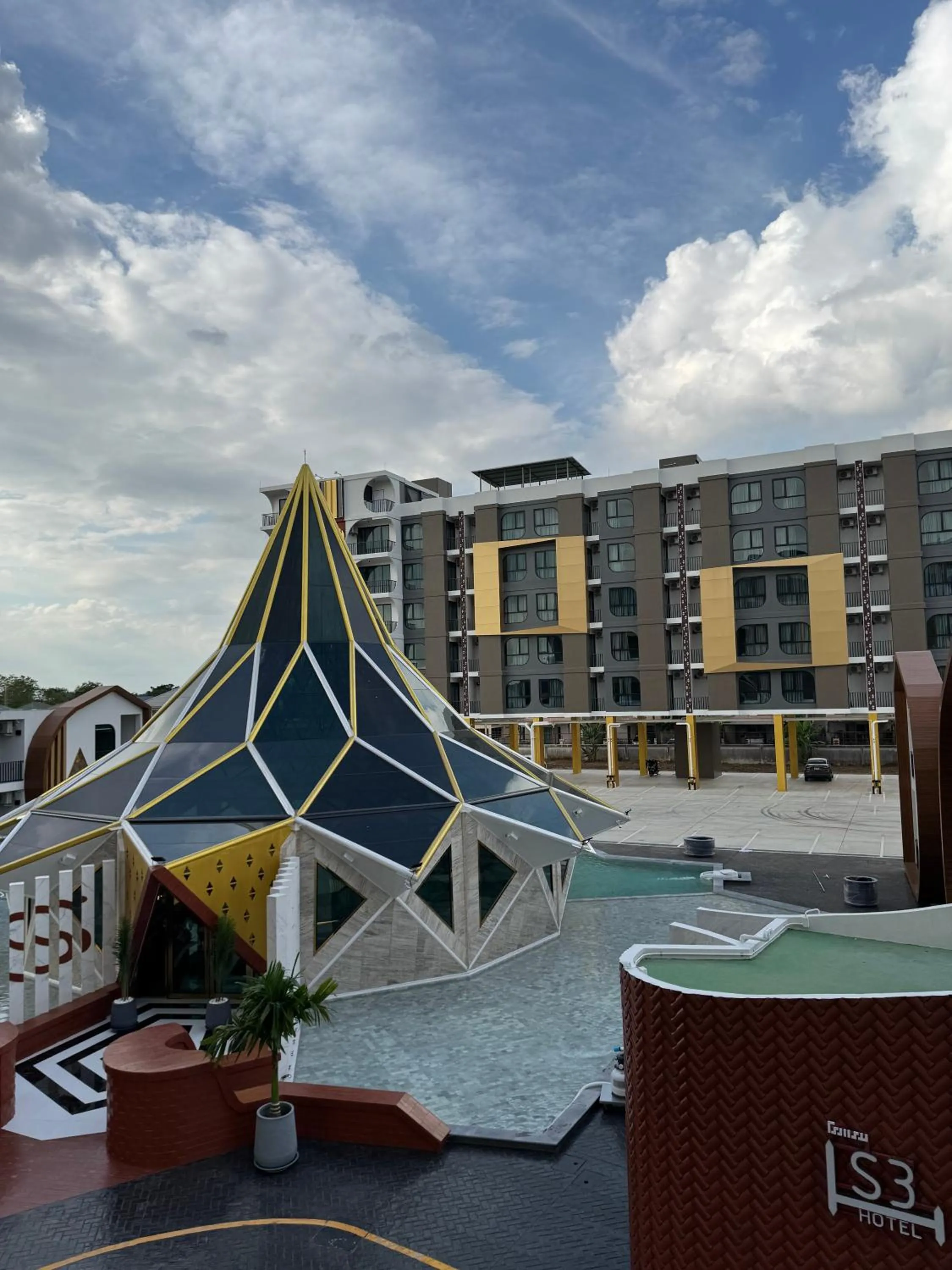 Property building in S3 Ayutthaya Hotel