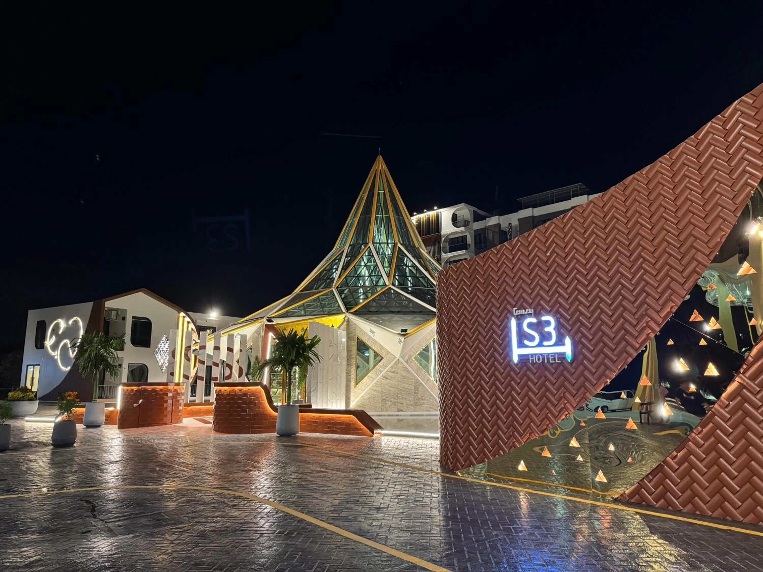 Property building in S3 Ayutthaya Hotel