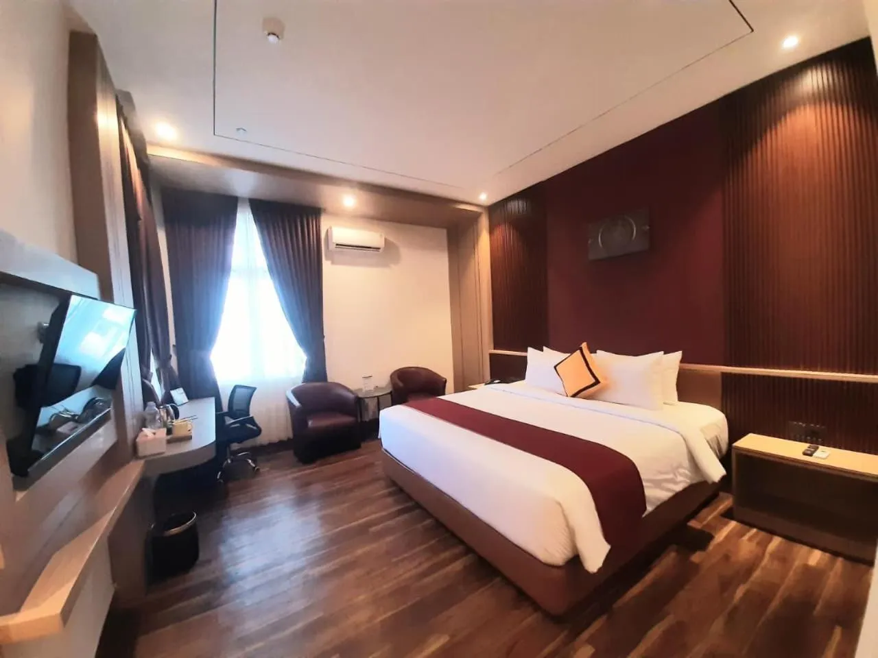 Bed in Parkside Meuligoe Hotel