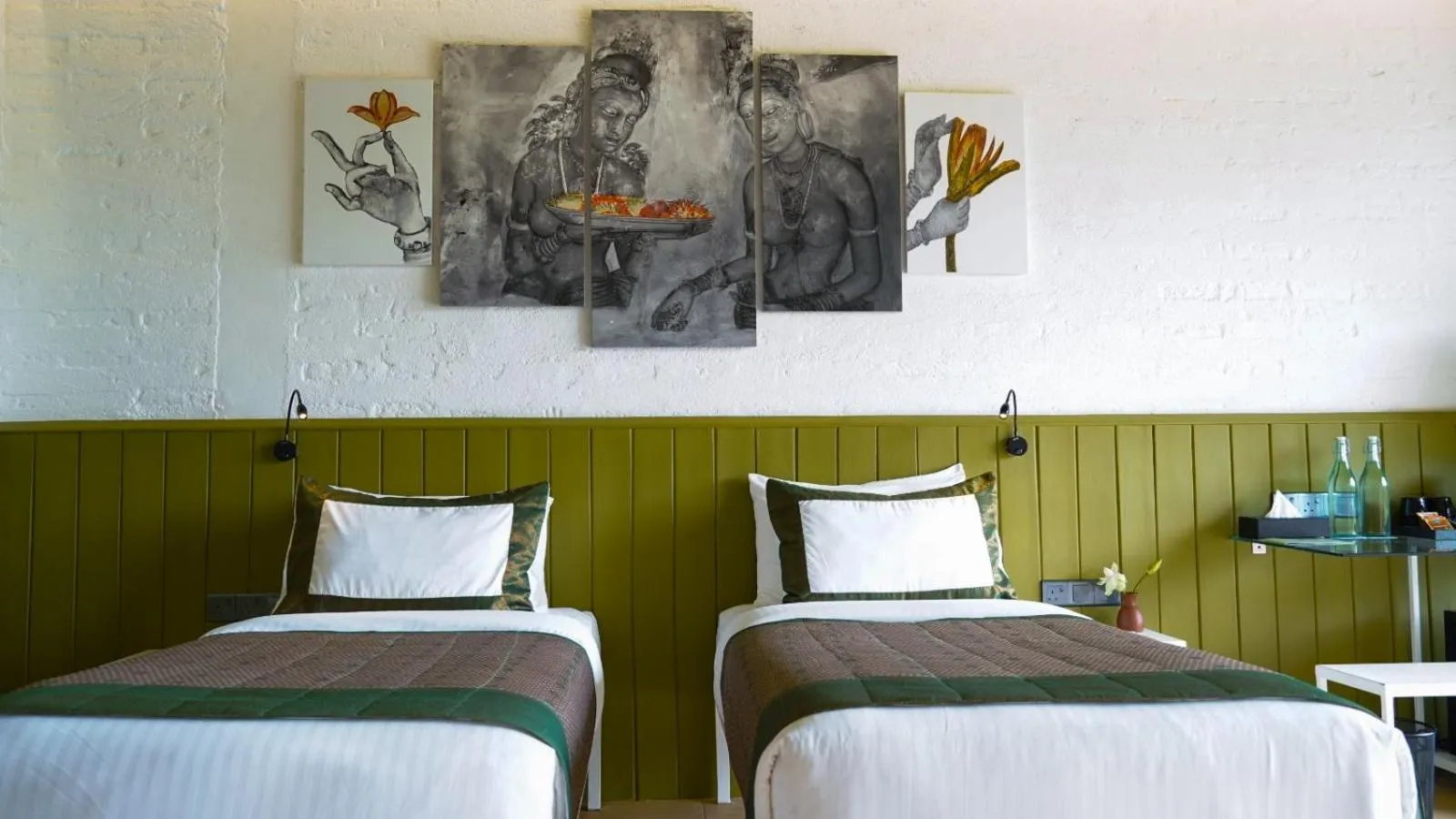 Bed in Amba Yaalu - Thema Collection "The first women-led hotel in Sri Lanka"