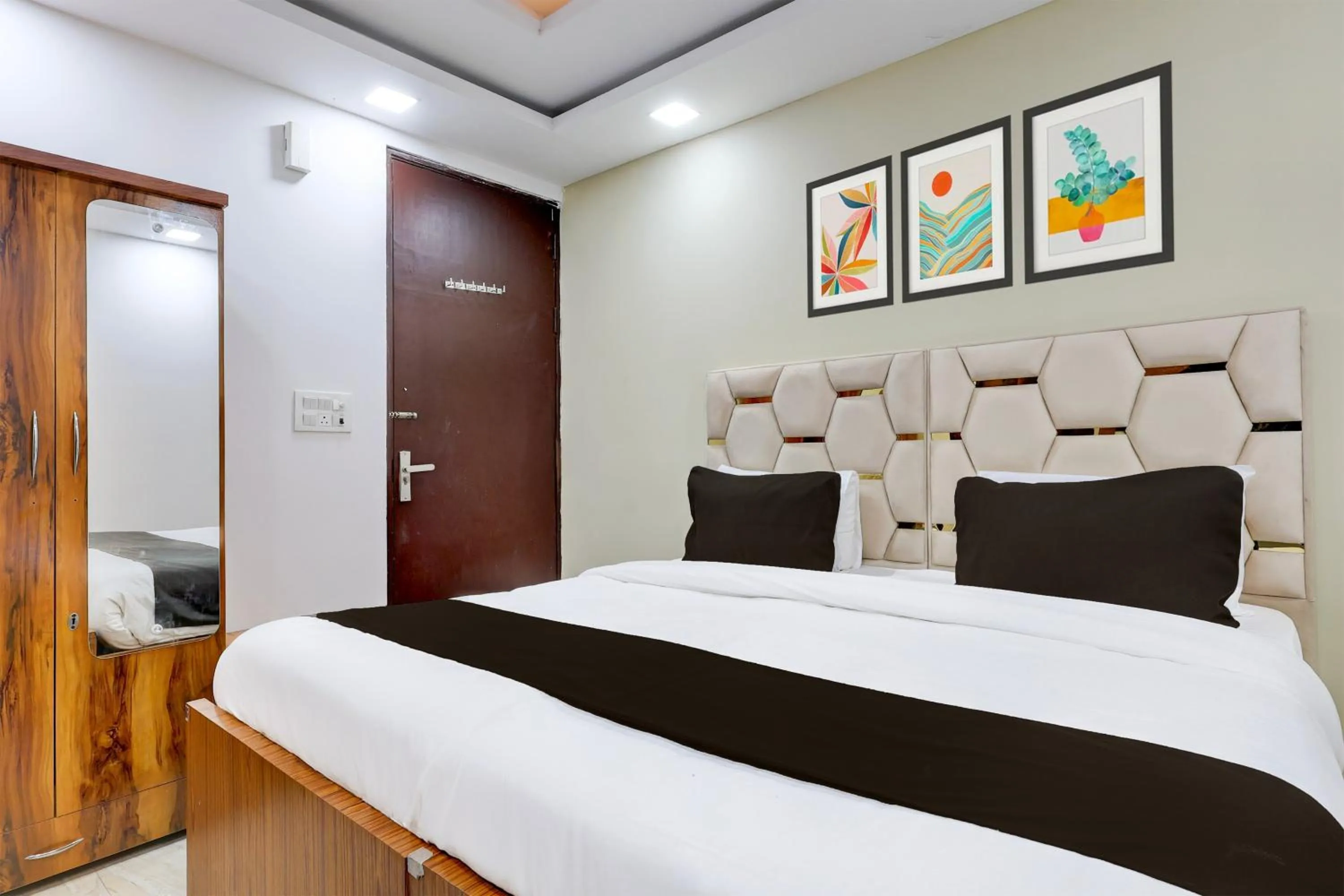 Bedroom, Bed in Collection O Deep Residency