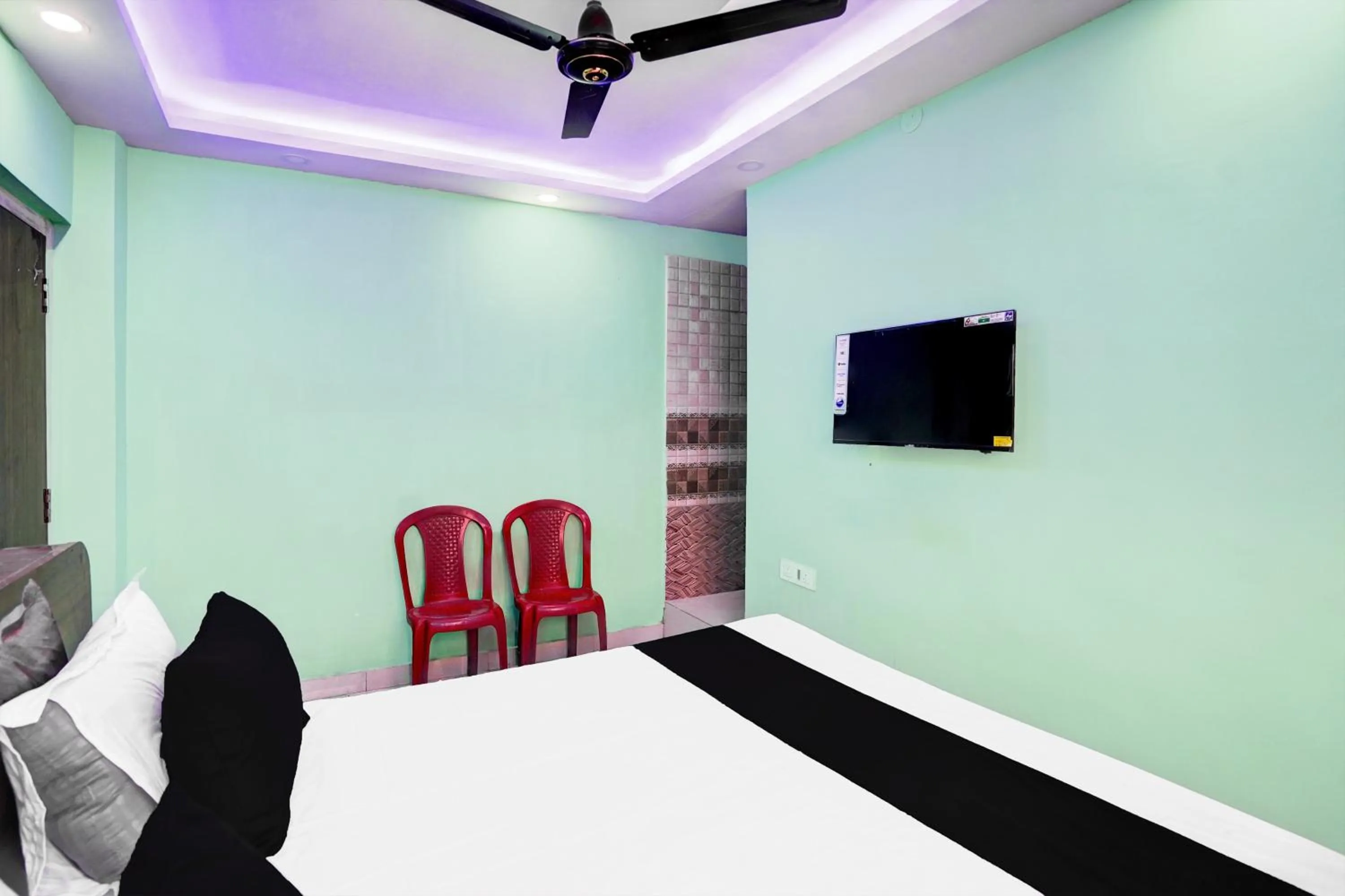 Bedroom, Bed in Super Hotel O Bhagwanpur Chowk Muzaffarpur