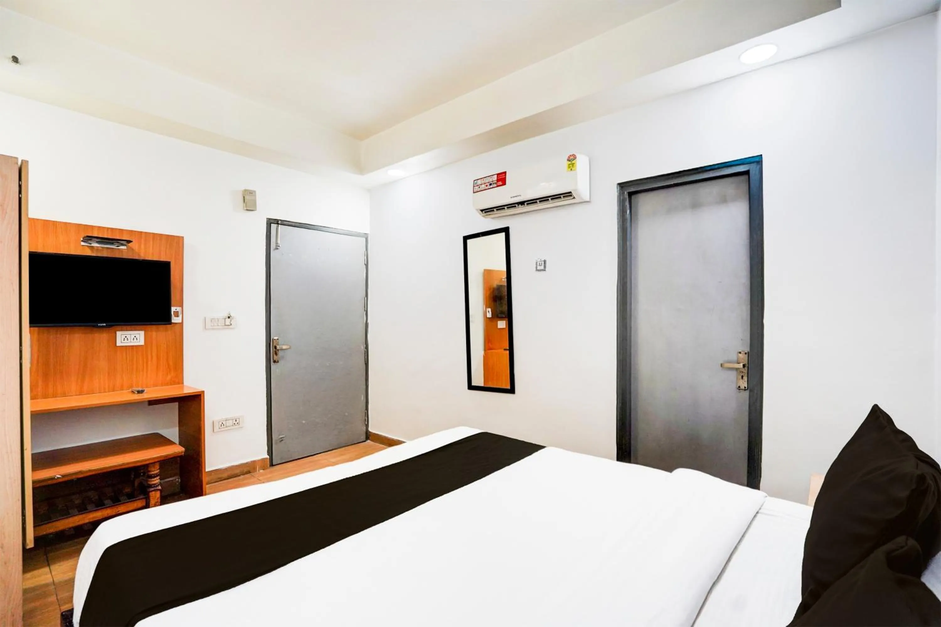 Bedroom, Bed in Collection O Vasundhara Enclave Delhi