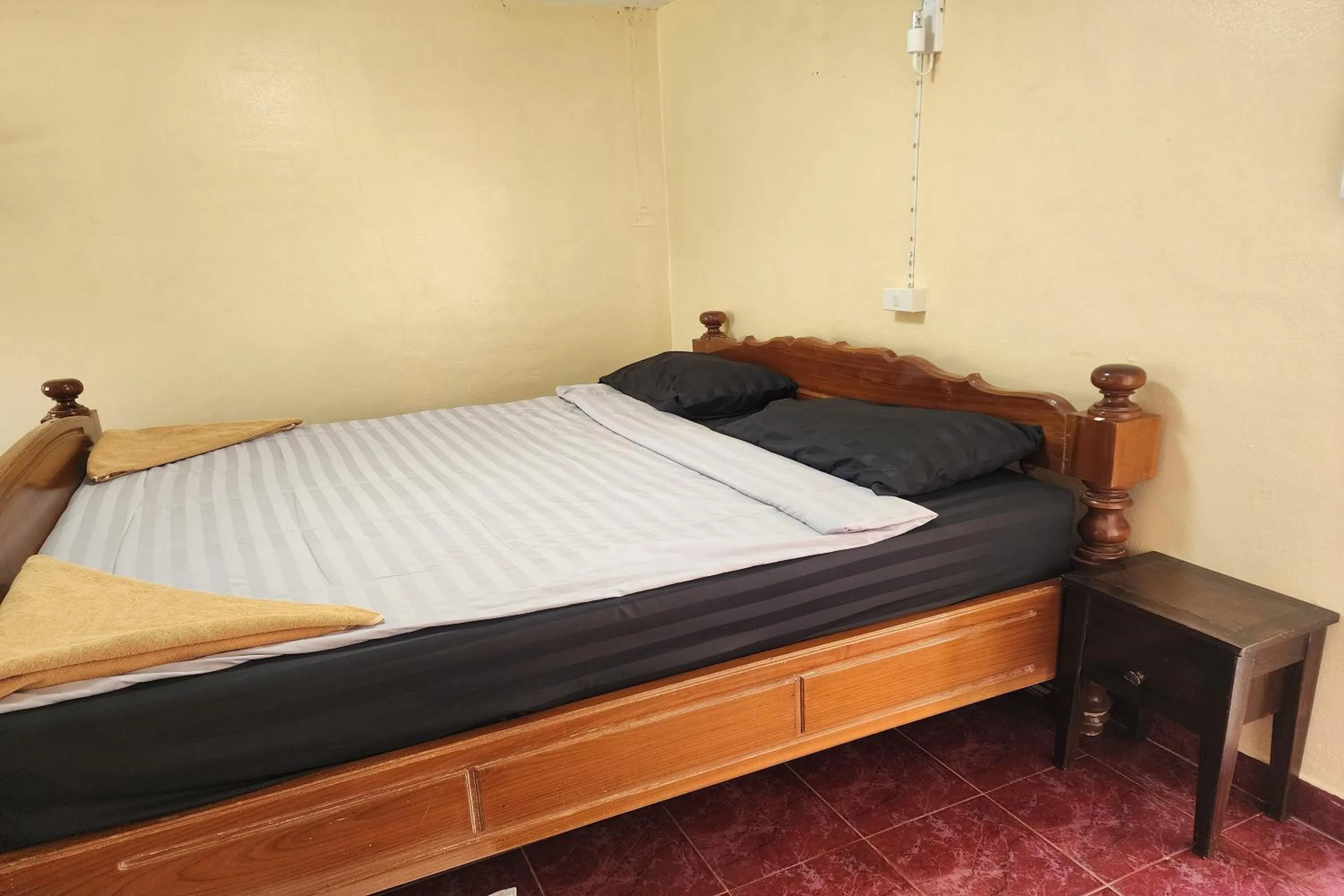 Bedroom, Bed in My Pumpkin Bungalow Krabi