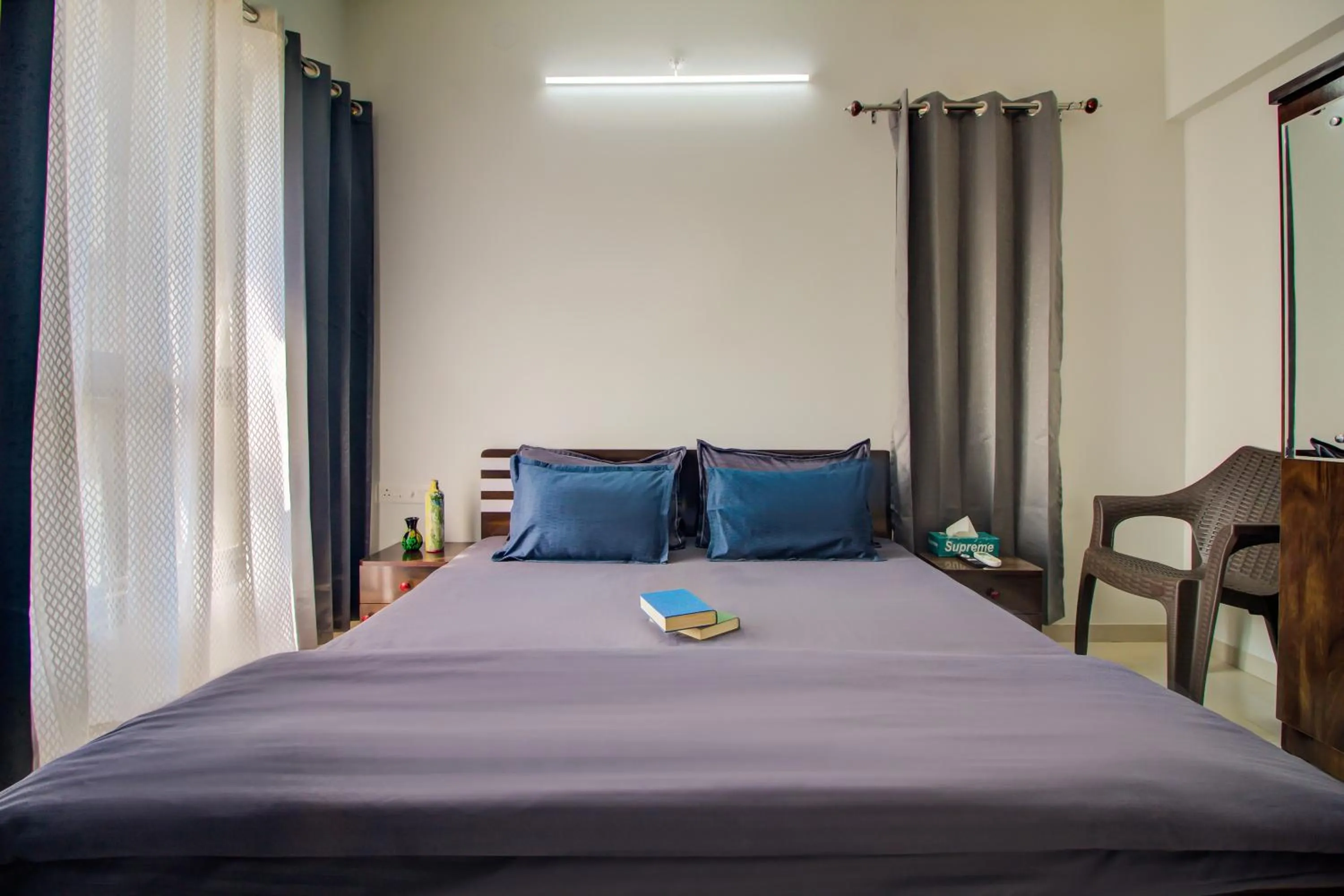 Bed in VibeStayZ Kedar Hinjewadi