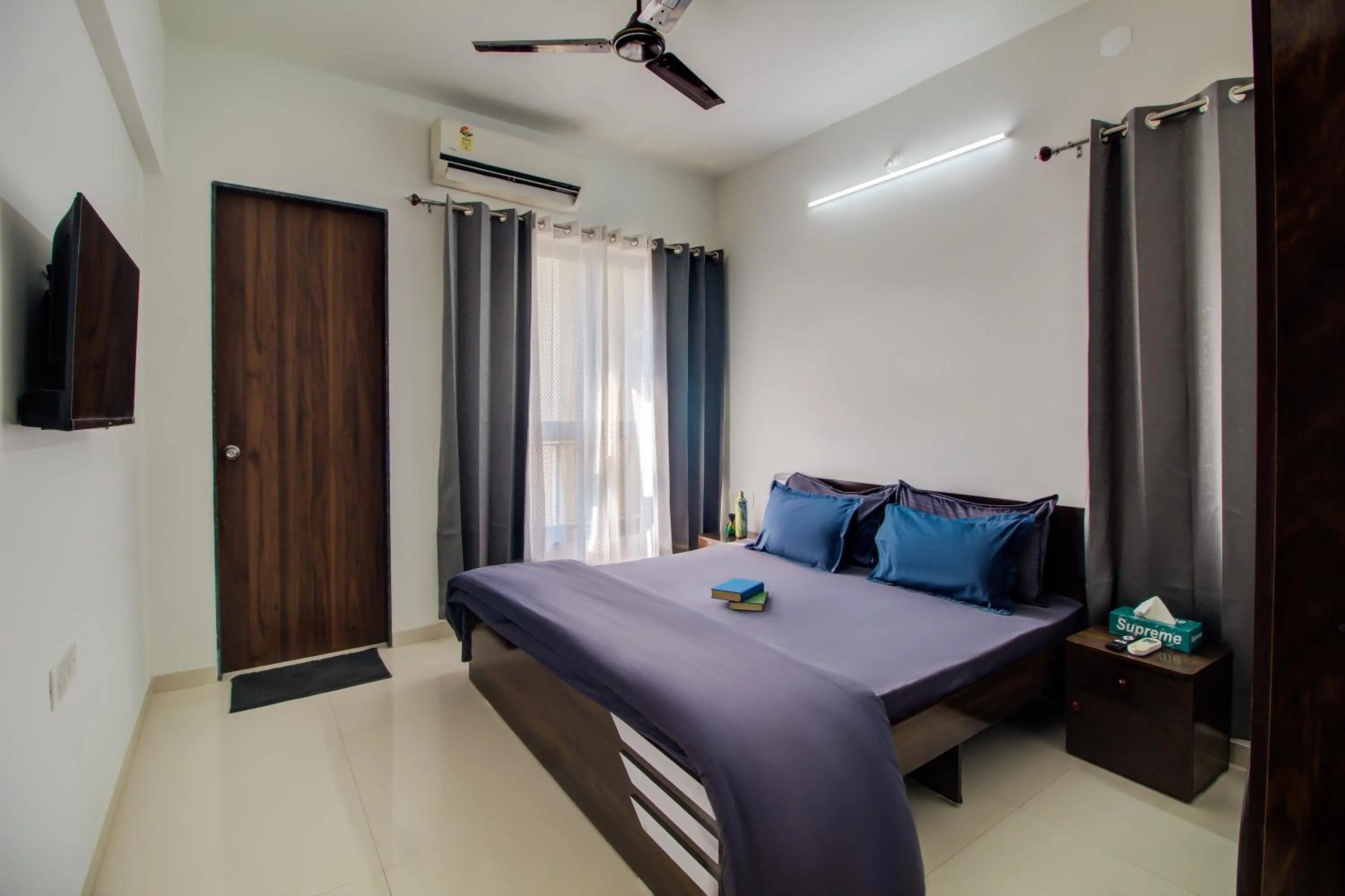 Bed in VibeStayZ Kedar Hinjewadi
