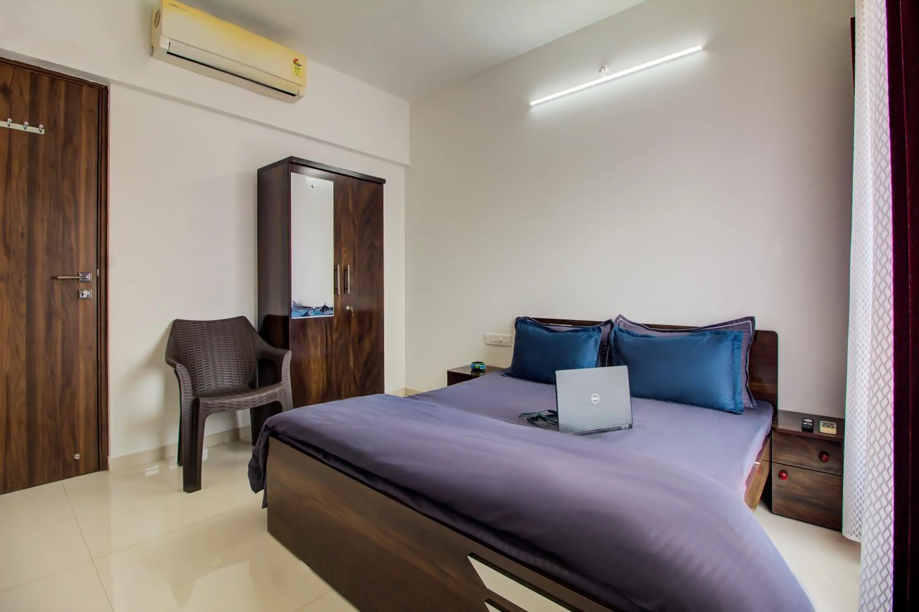 Bed in VibeStayZ Kedar Hinjewadi