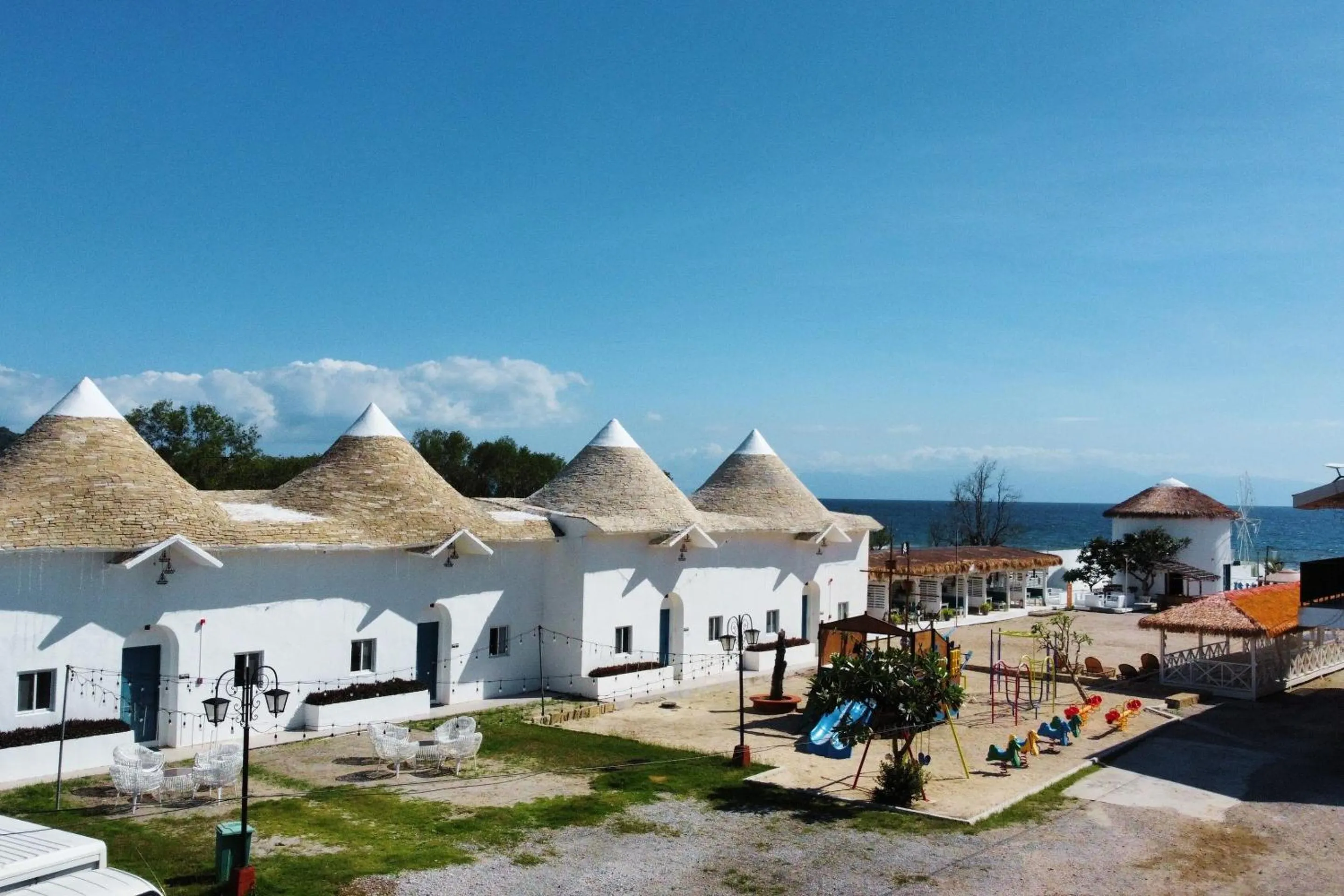 The Beach Calatagan Mediterraneo powered by Cocotel