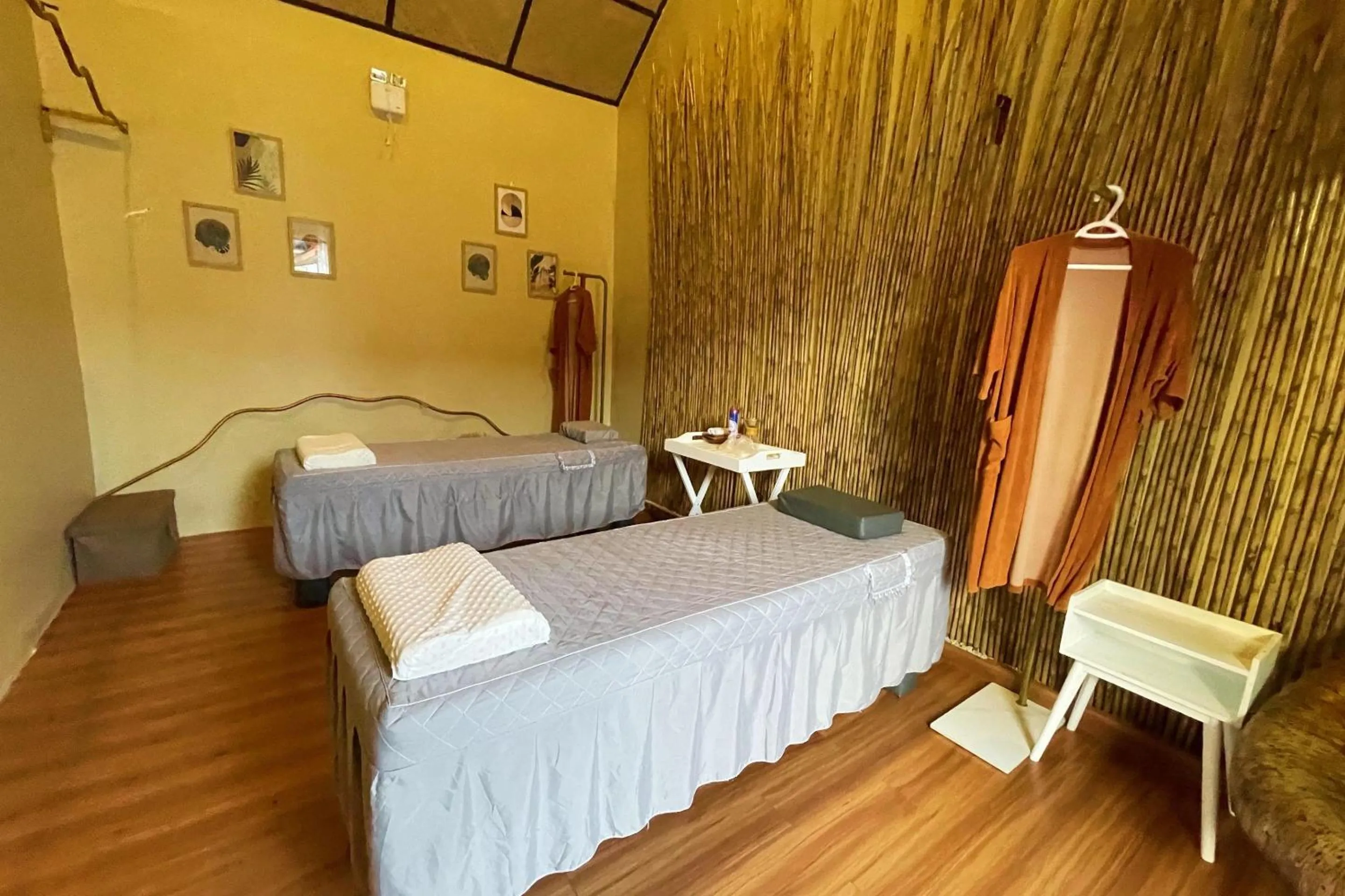 Bed in The Beach Calatagan Mediterraneo powered by Cocotel