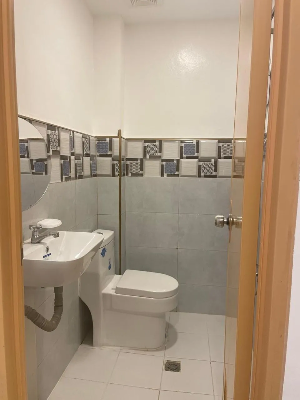 Toilet in HOTEL the MIR