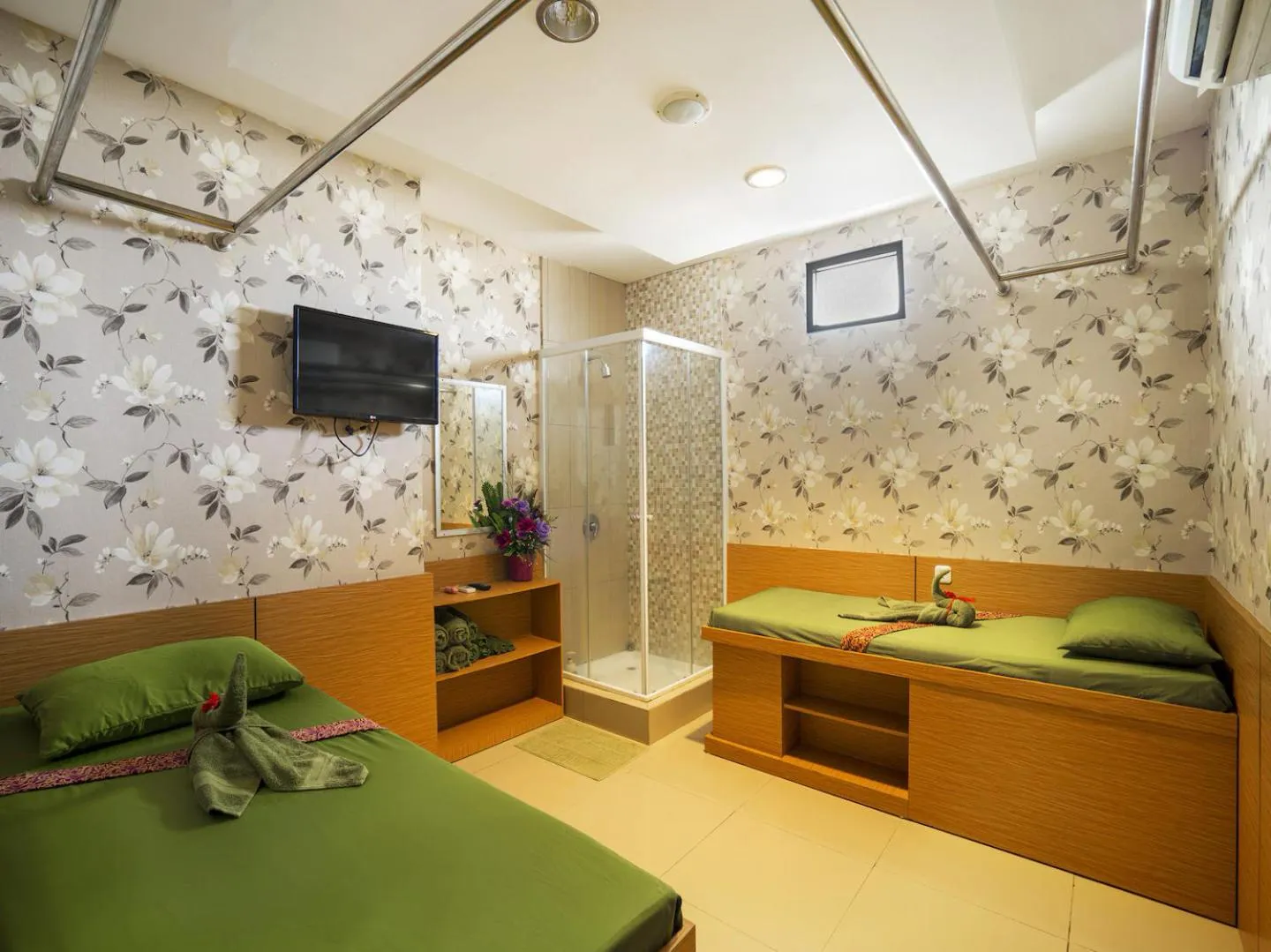 Spa and wellness centre/facilities in Hotel Grand Kartika