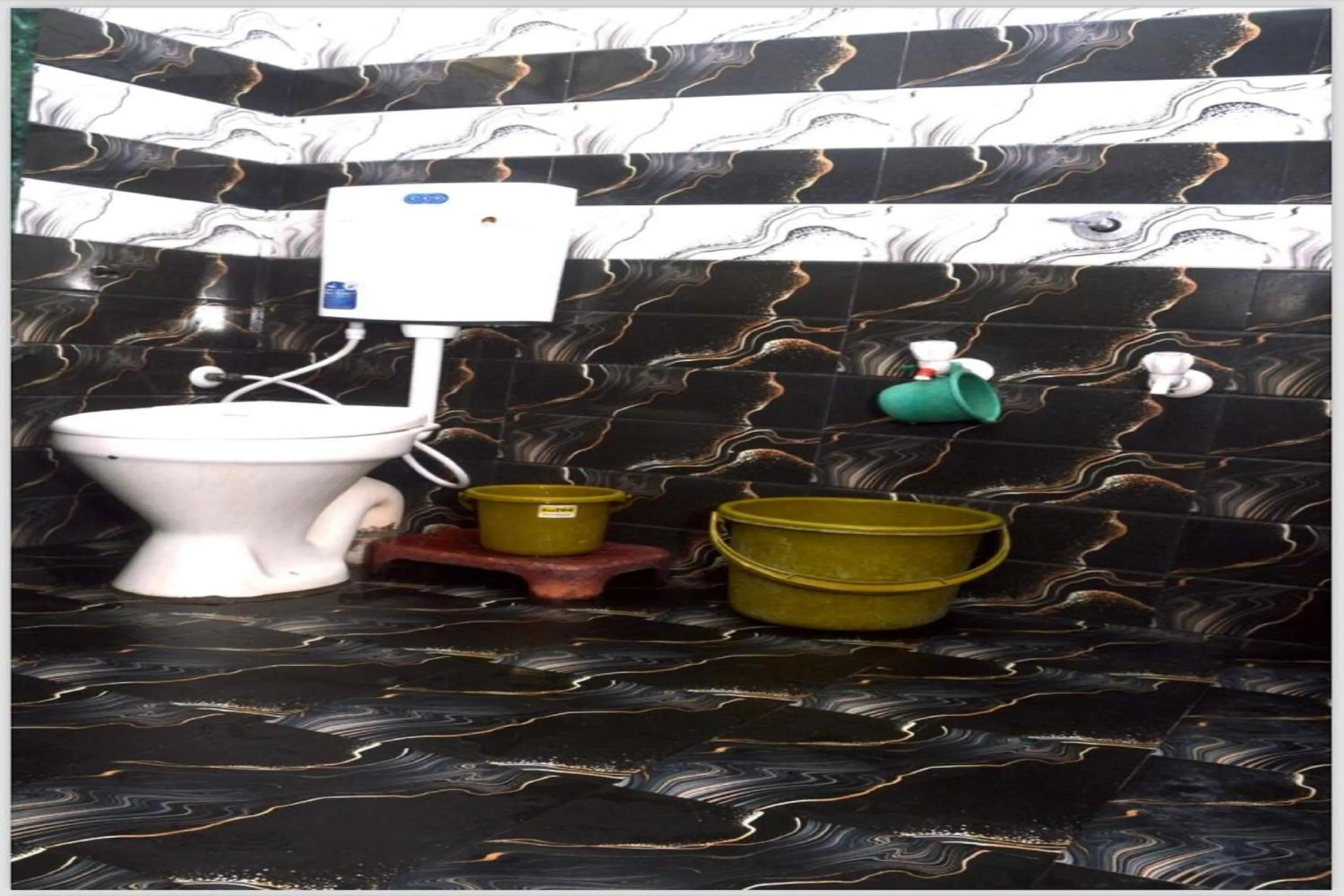 Bathroom in Hotel Kaanha - Dwarka