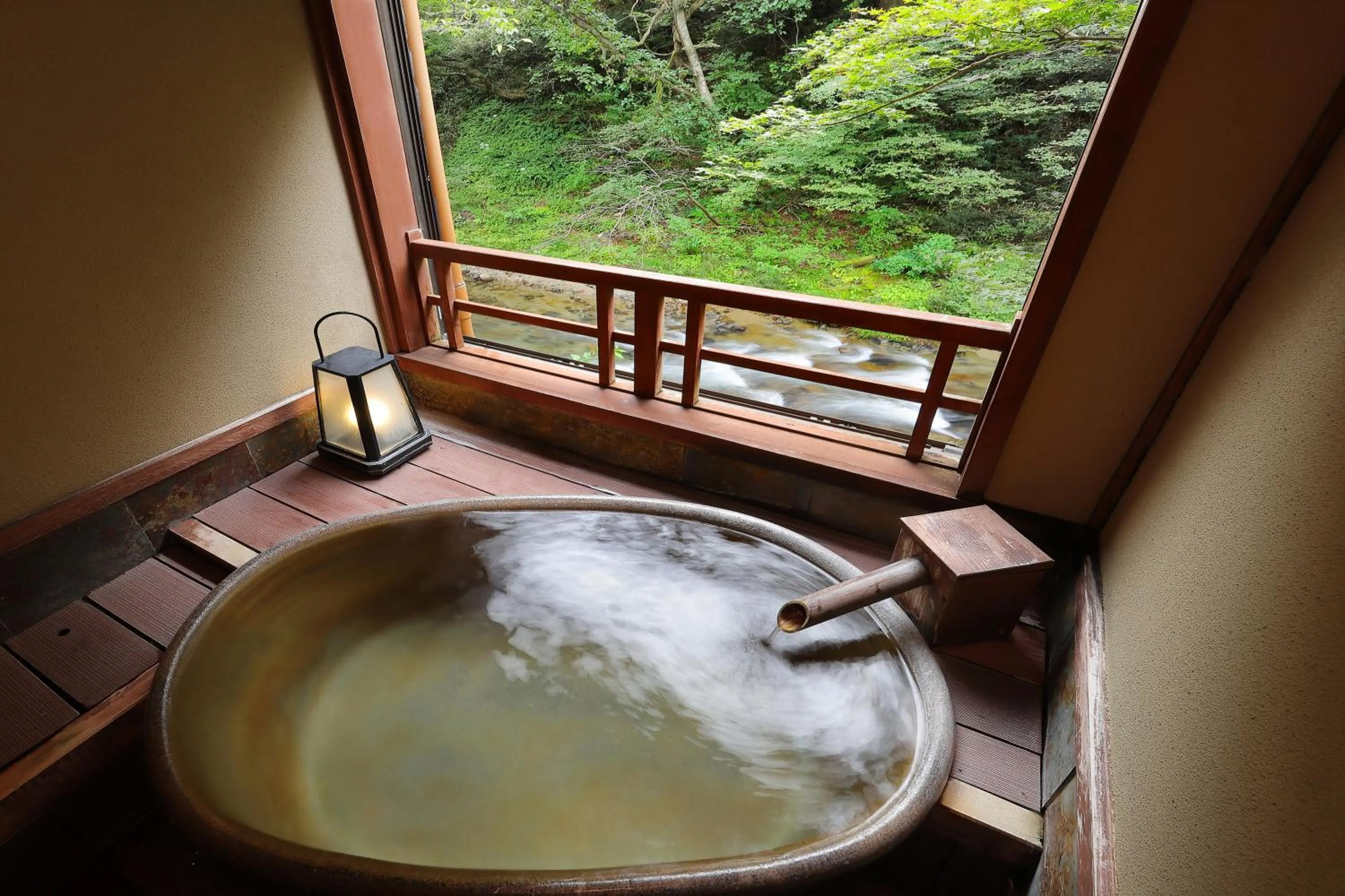 Hot Spring Bath in Moritaya