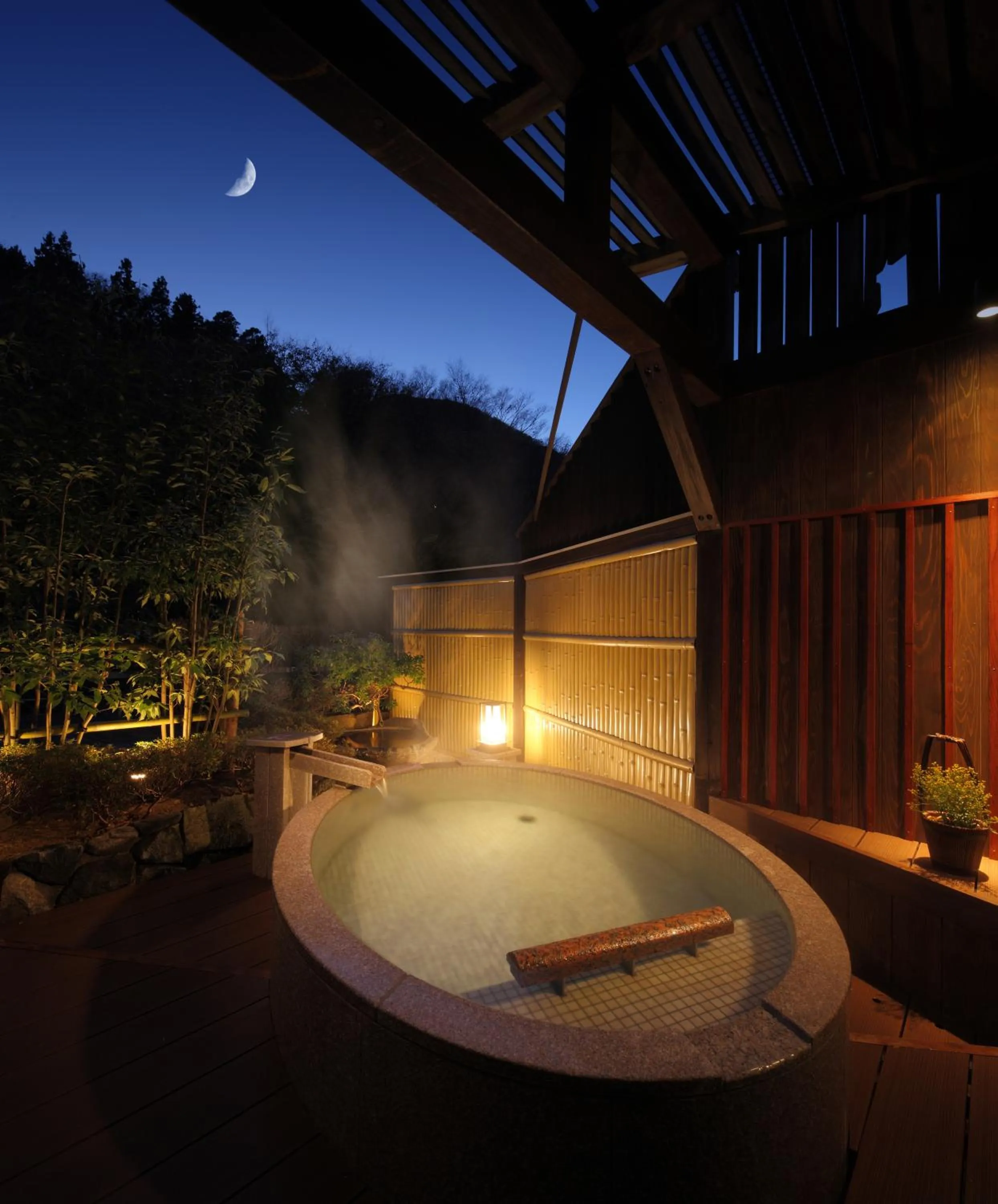 Hot Spring Bath in Moritaya