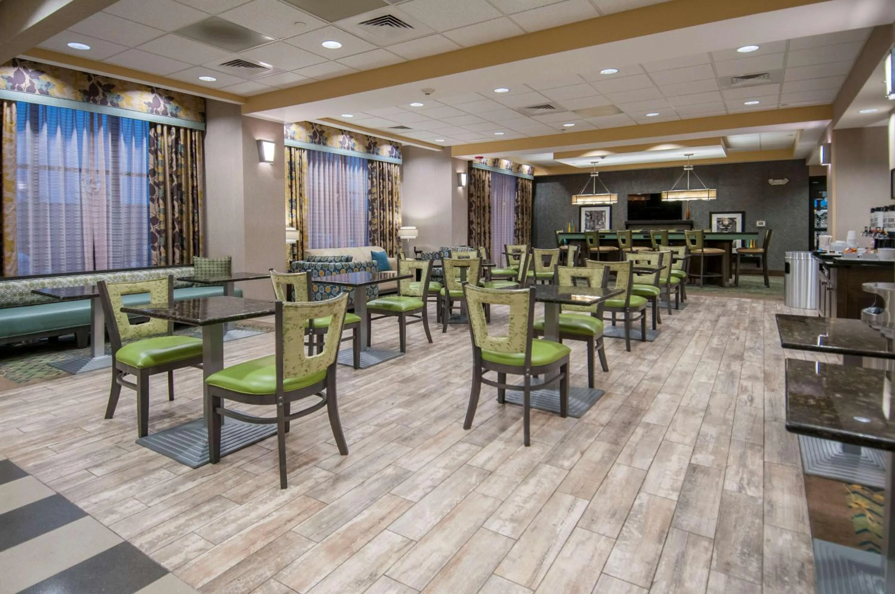 Lobby or reception in Hampton Inn Hernando, MS