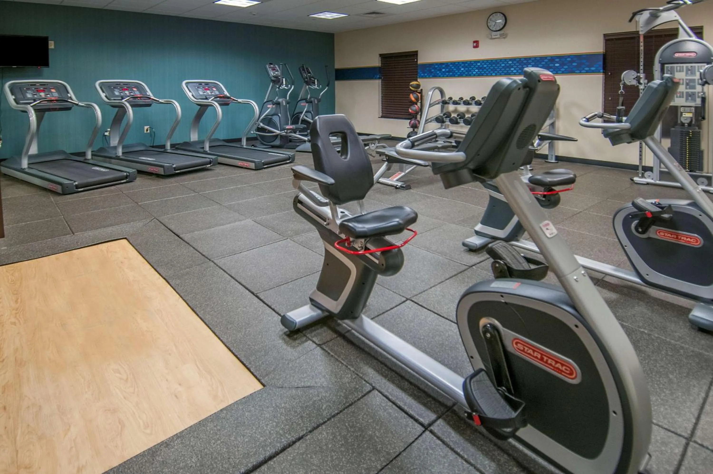 Fitness centre/facilities in Hampton Inn Hernando, MS