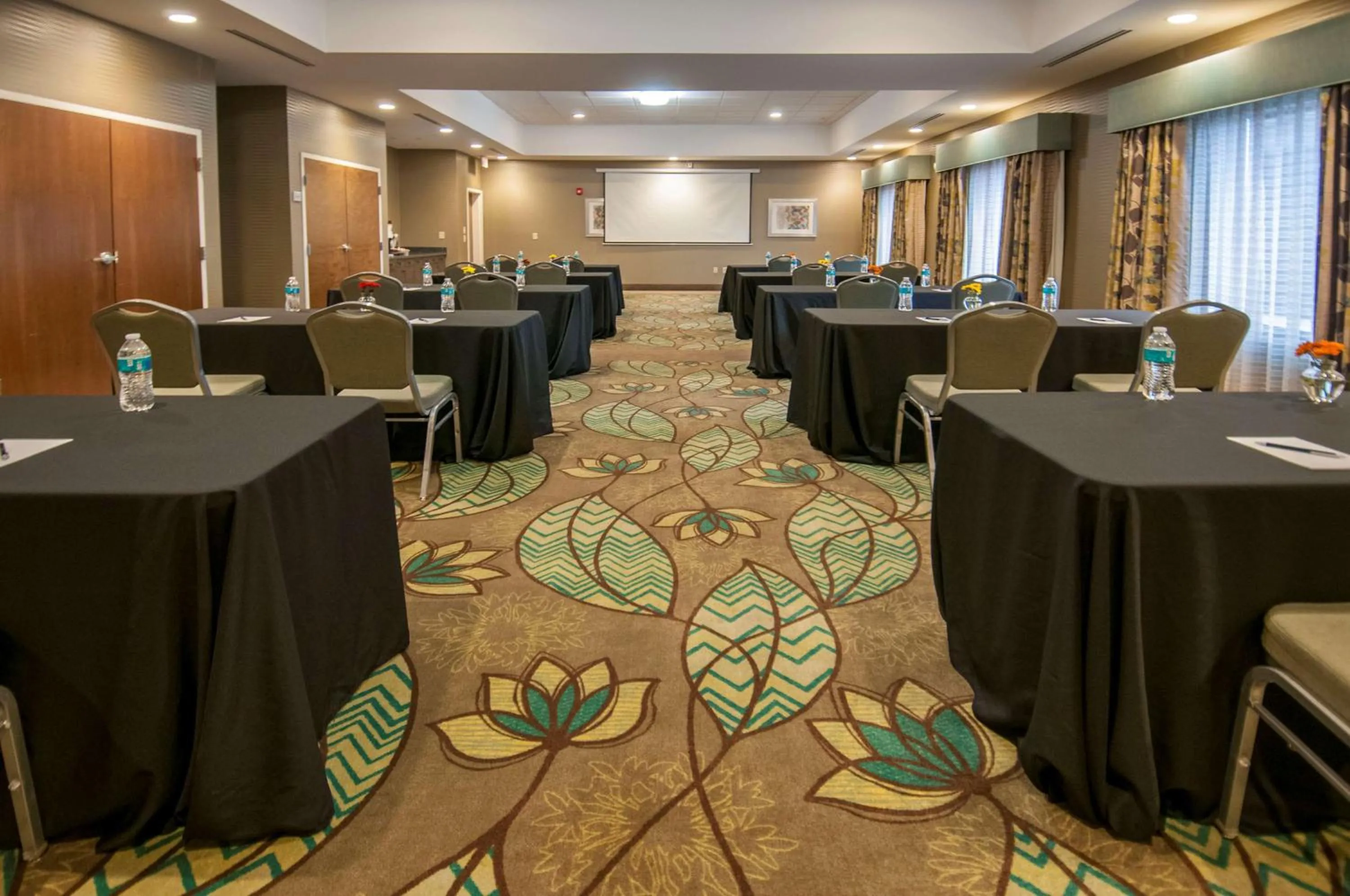Meeting/conference room in Hampton Inn Hernando, MS