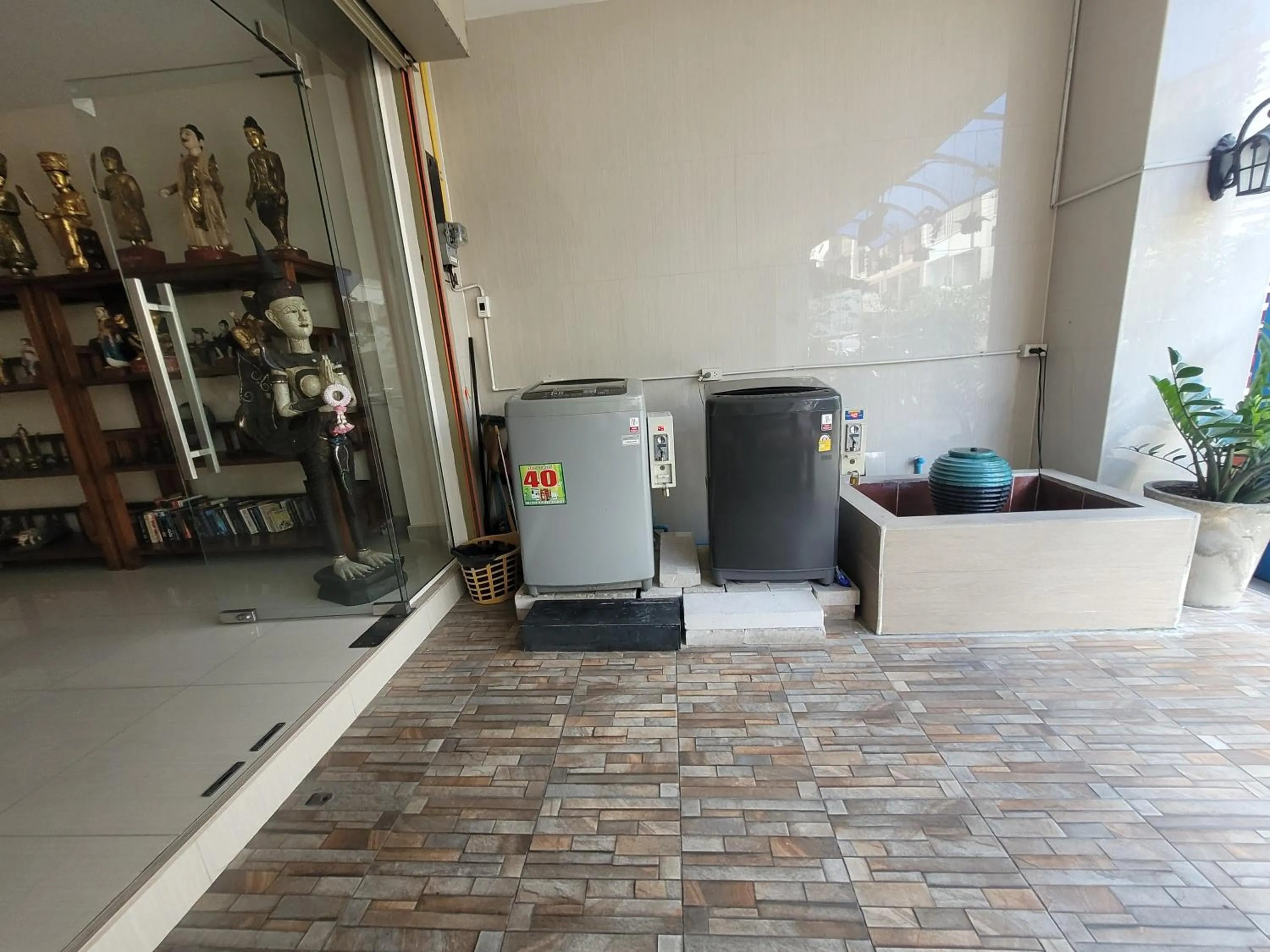 washing machine in Sorot Darika Jomtien Beach