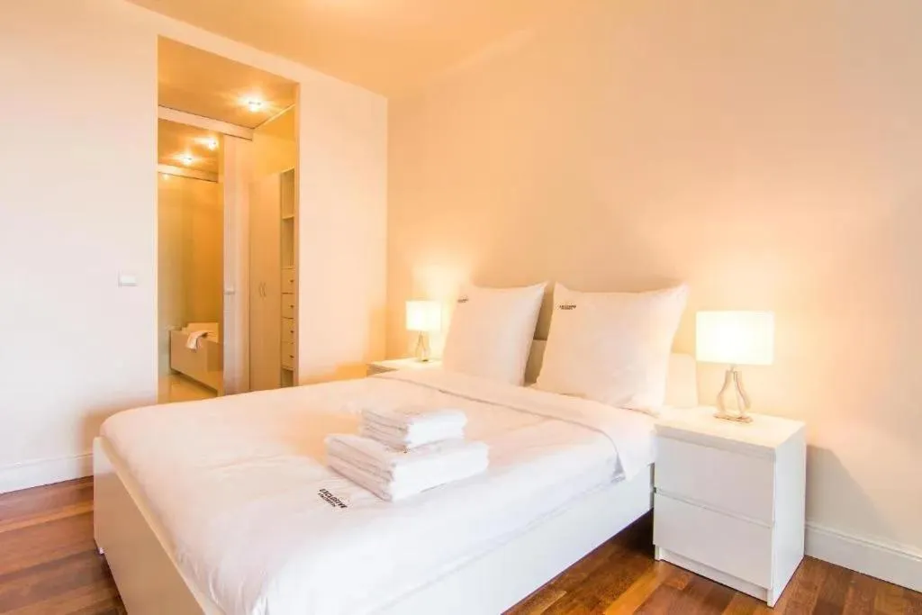 Bed in inQse Warsaw Centre