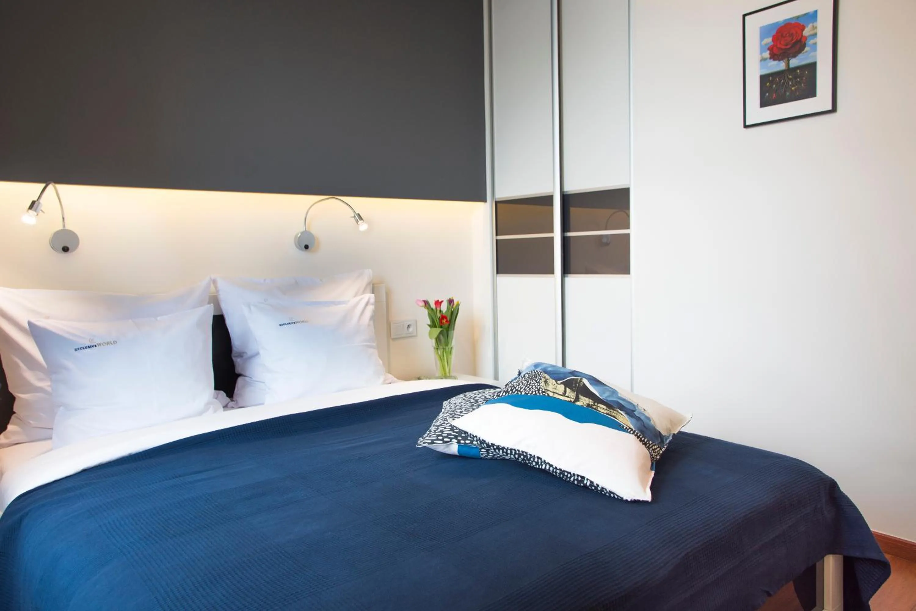 Bed in inQse Warsaw Centre