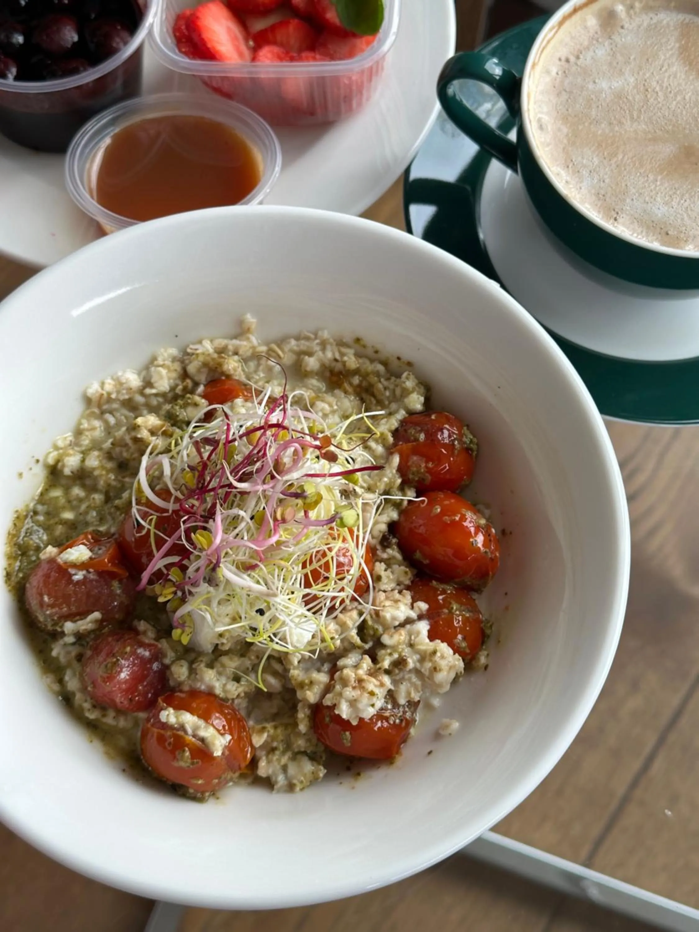 Breakfast in inQse Warsaw Centre