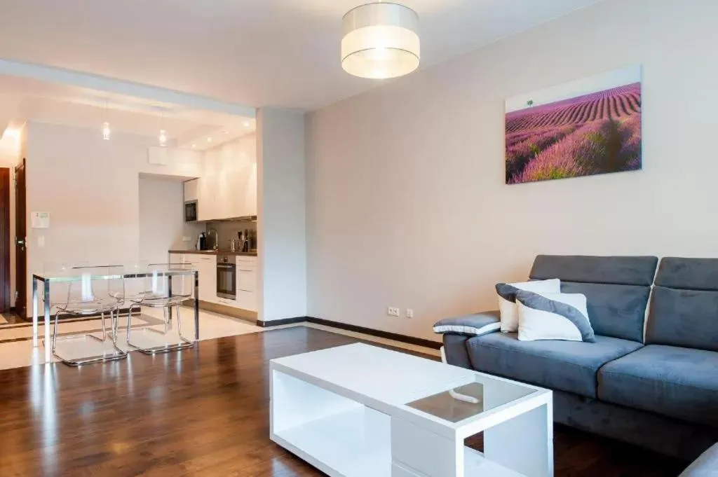 Kitchen or kitchenette in inQse Warsaw Centre