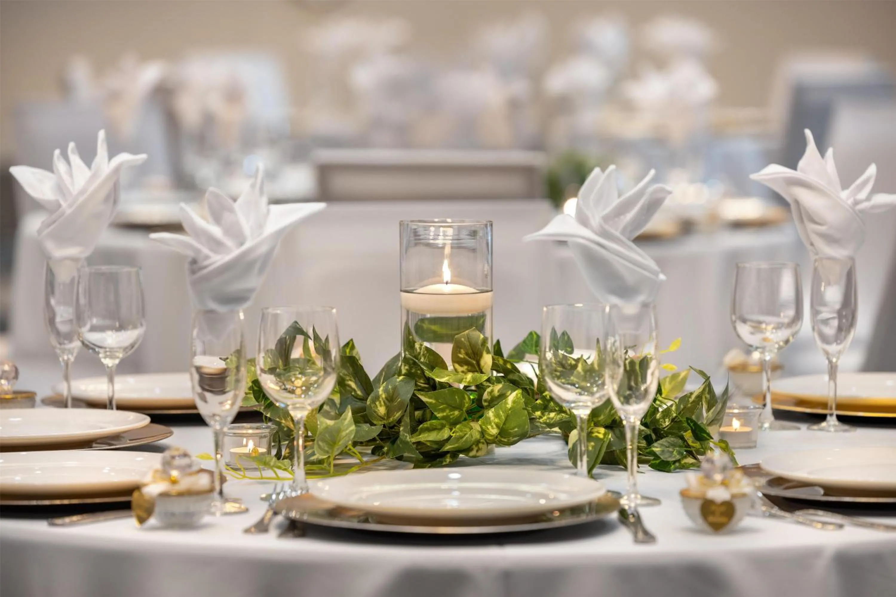 Meeting/conference room in Embassy Suites Charlotte/Ayrsley