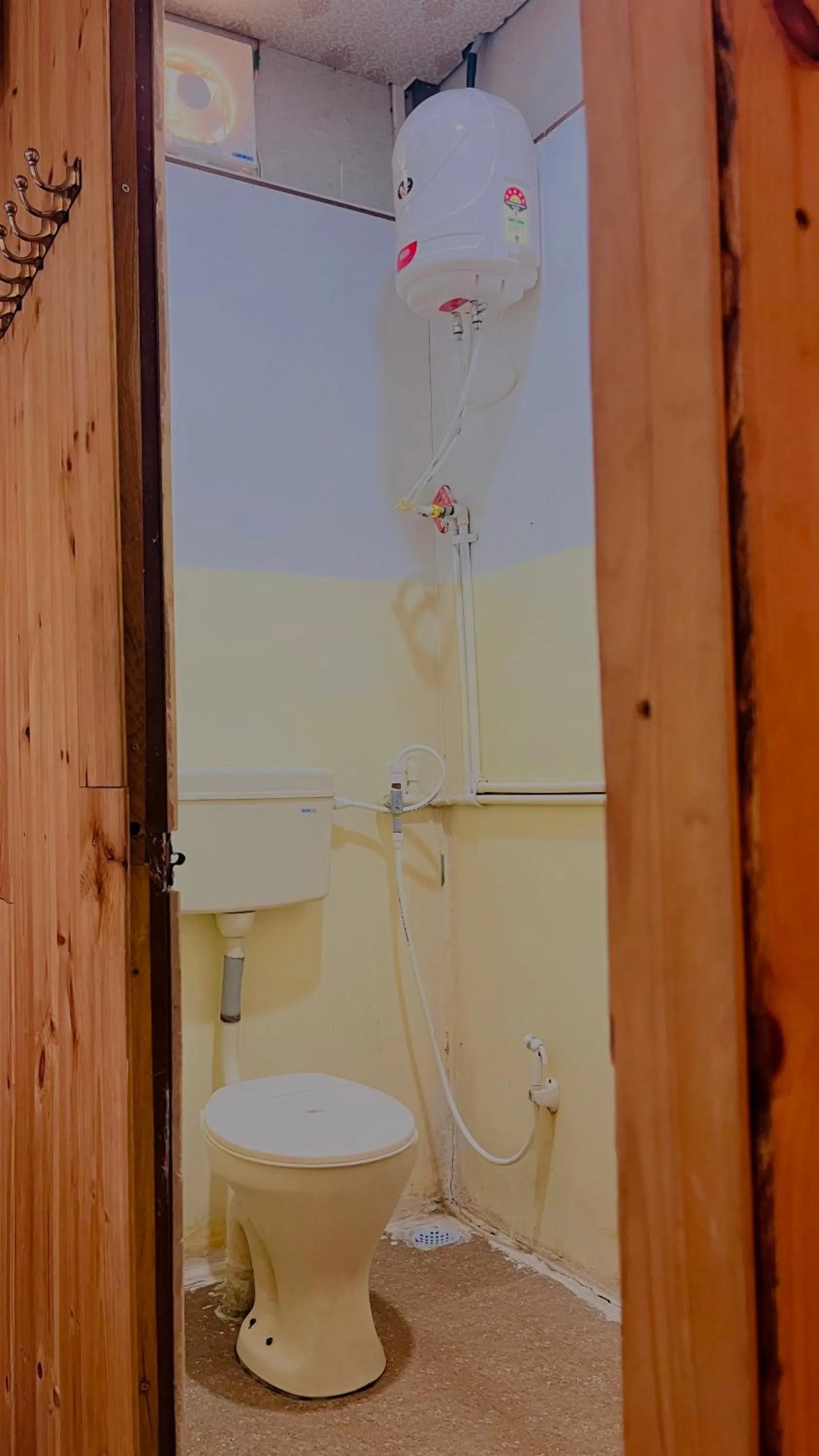 Bathroom in YUGANNKURR farmhouse