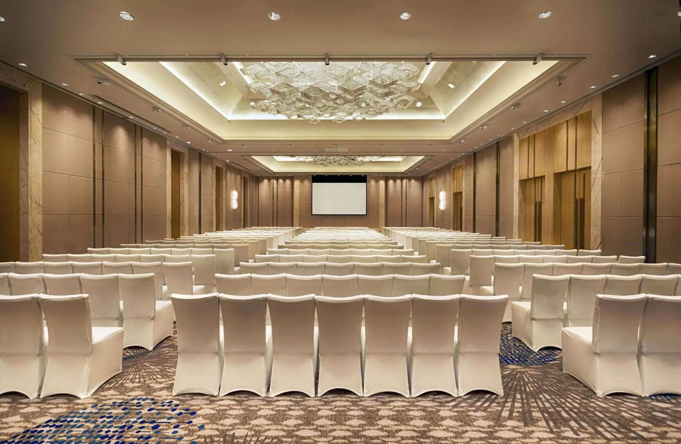 Meeting/conference room in DoubleTree by Hilton Hotel Xiamen - Wuyuan Bay