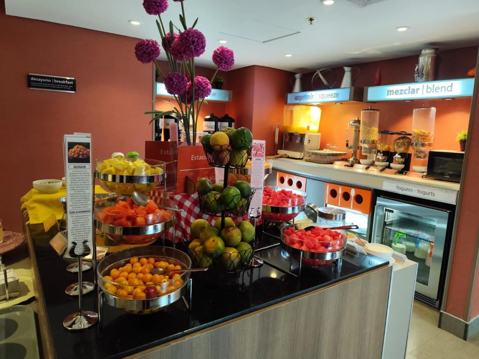 Breakfast in Hampton by Hilton Bogota Usaquen