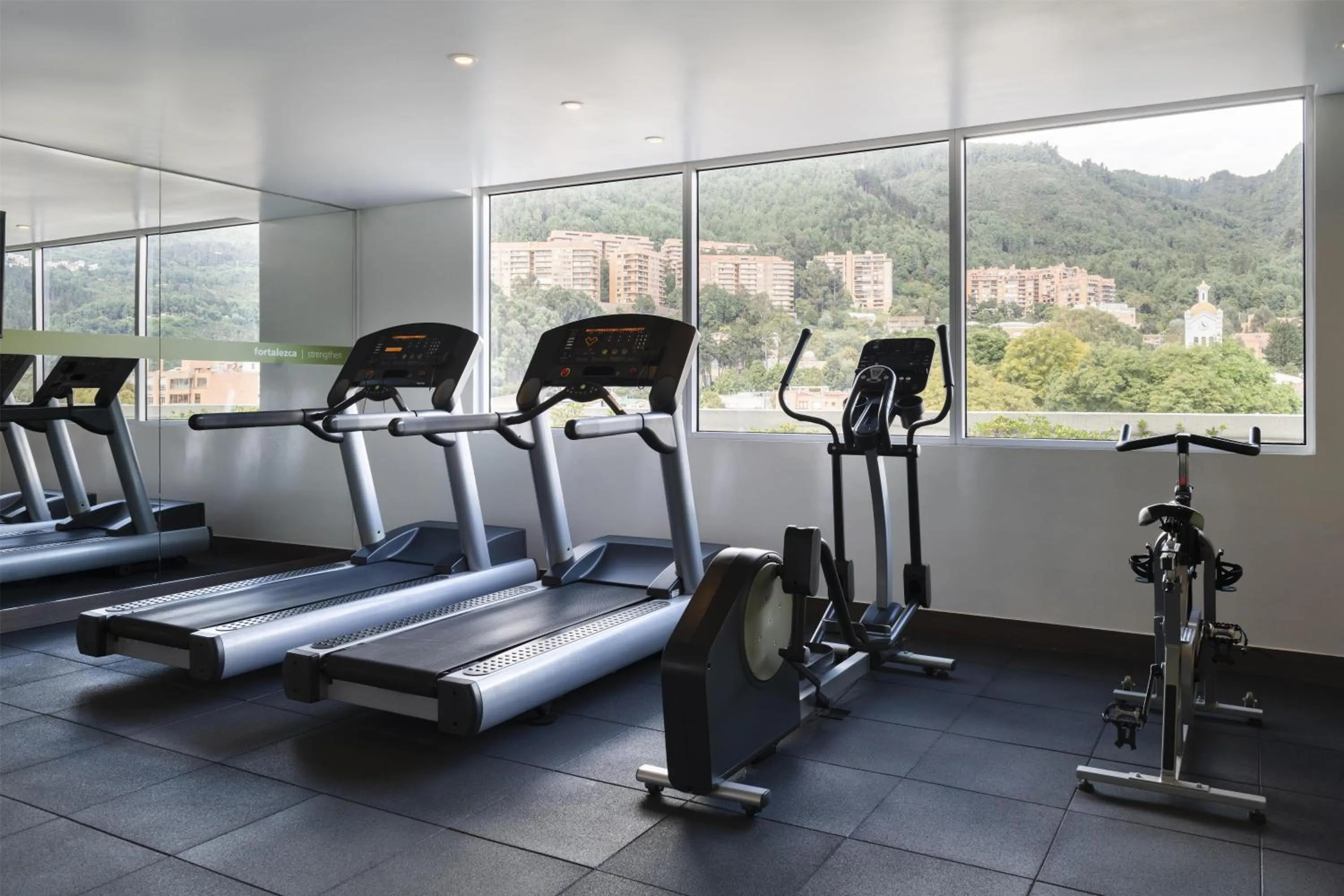 Fitness centre/facilities in Hampton by Hilton Bogota Usaquen