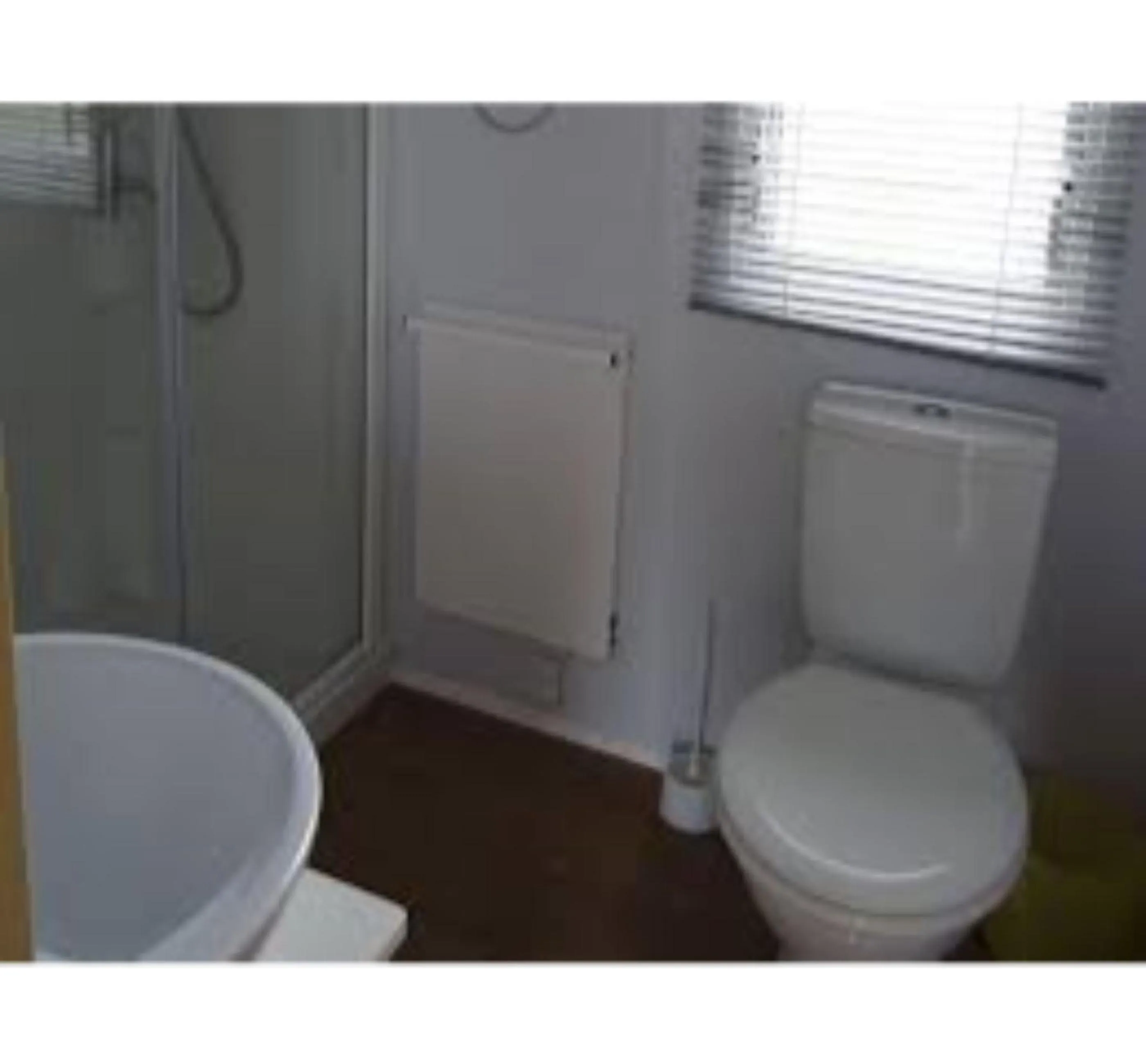 Bathroom in Gorilla African Guest House