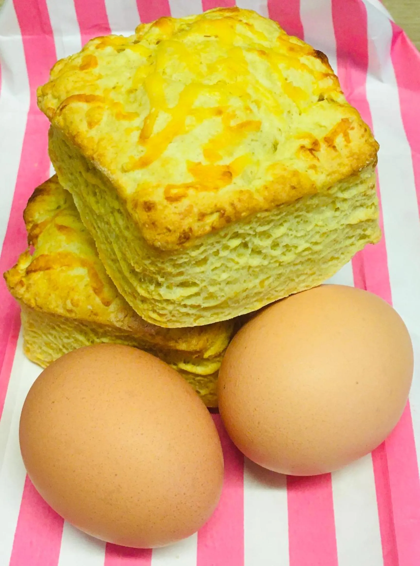 Breakfast in Burnside Lodge