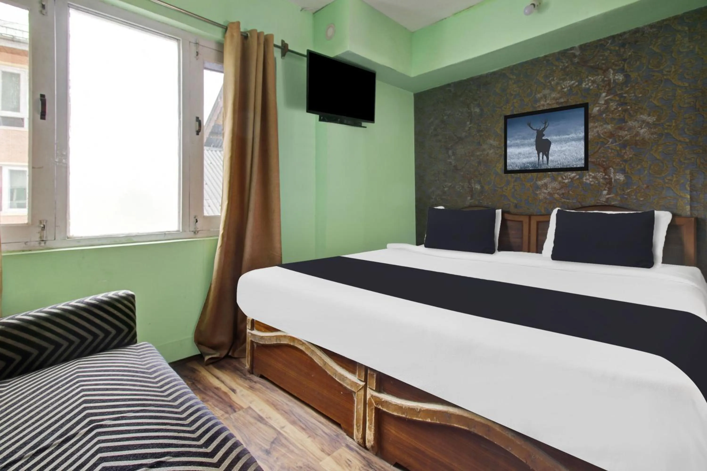 Bedroom, Bed in Super Collection O Rajbagh formerly Lavender