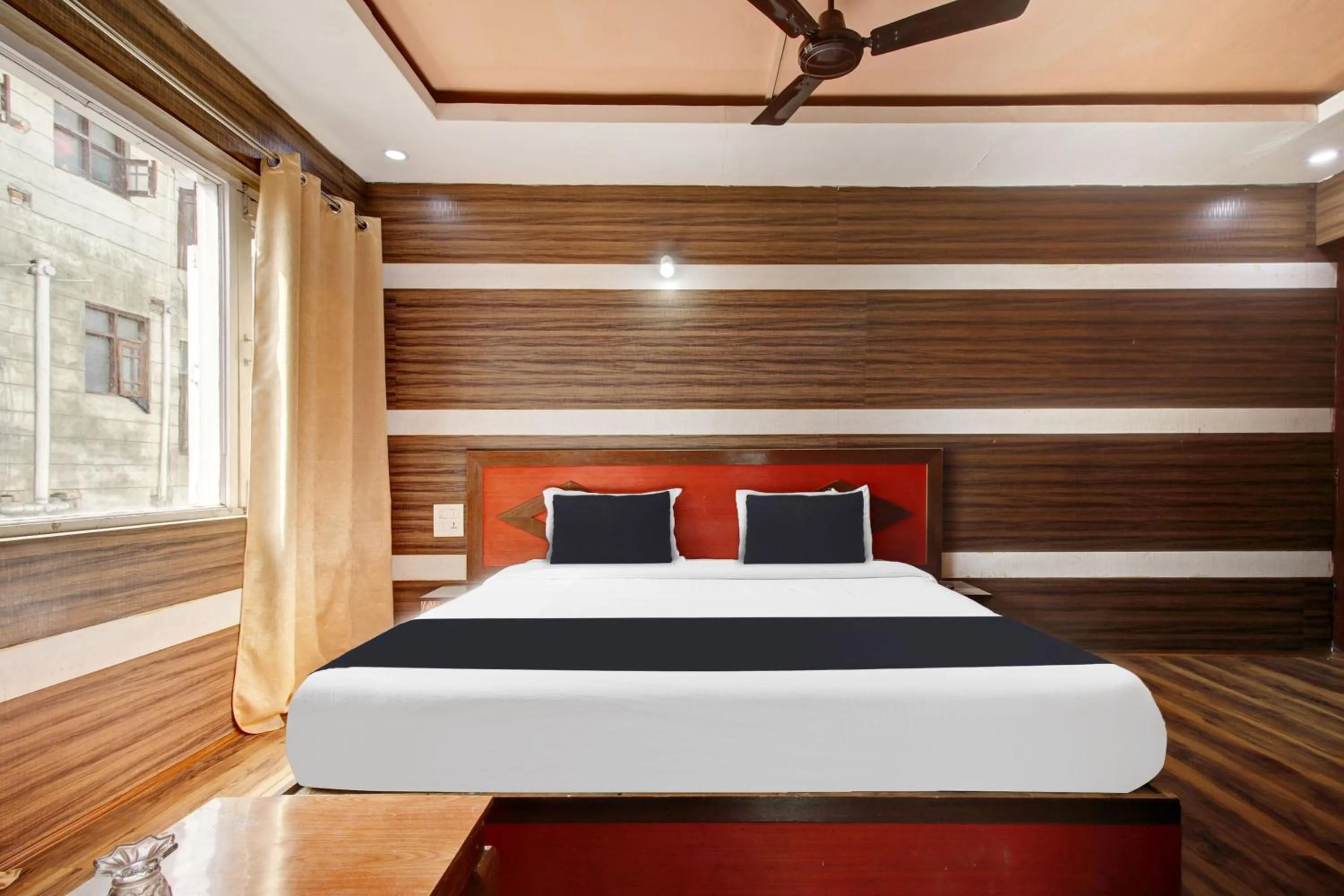 Bedroom, Bed in Super Collection O Rajbagh formerly Lavender