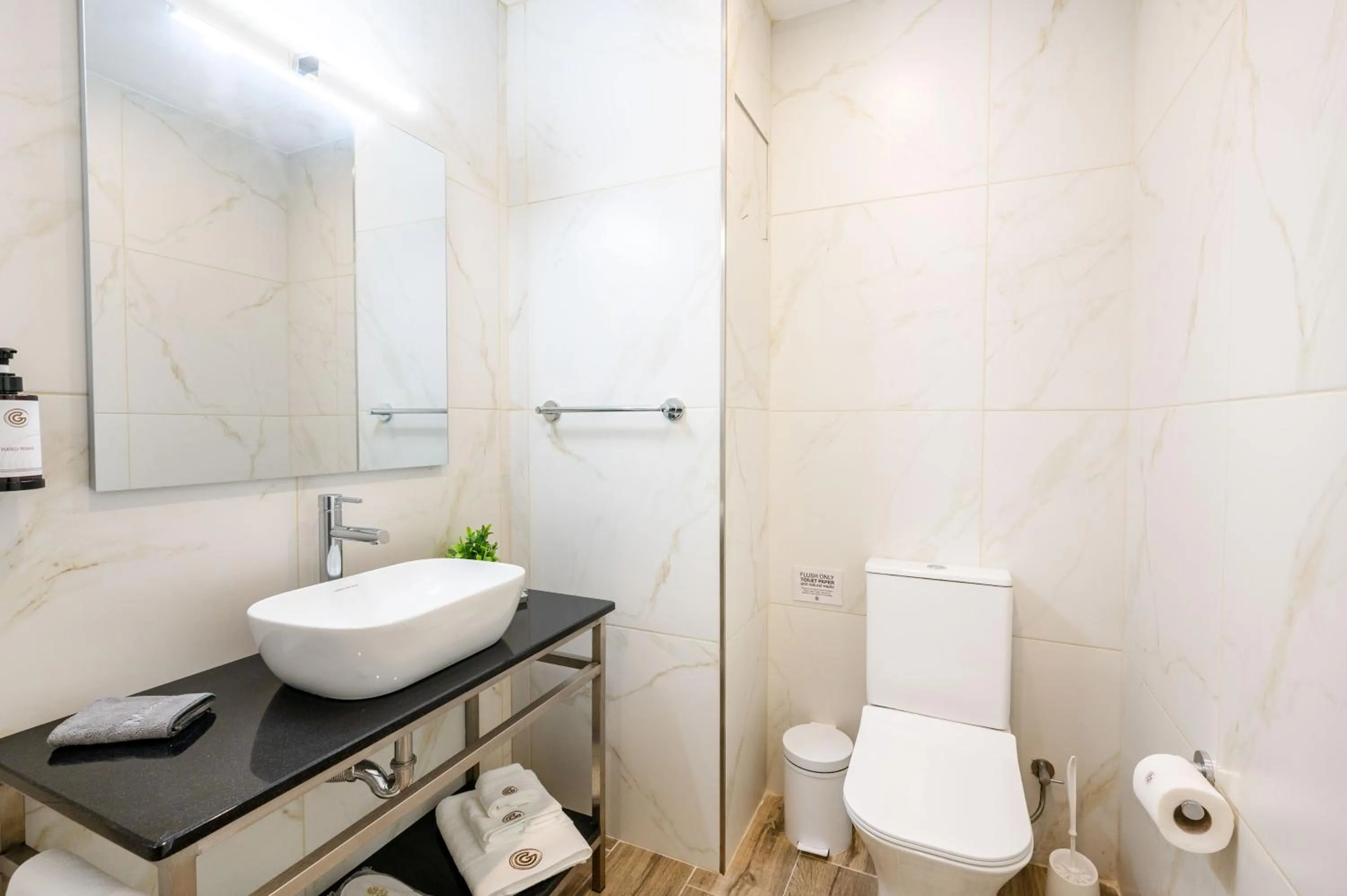 Bathroom in C4 Retreats Gozo