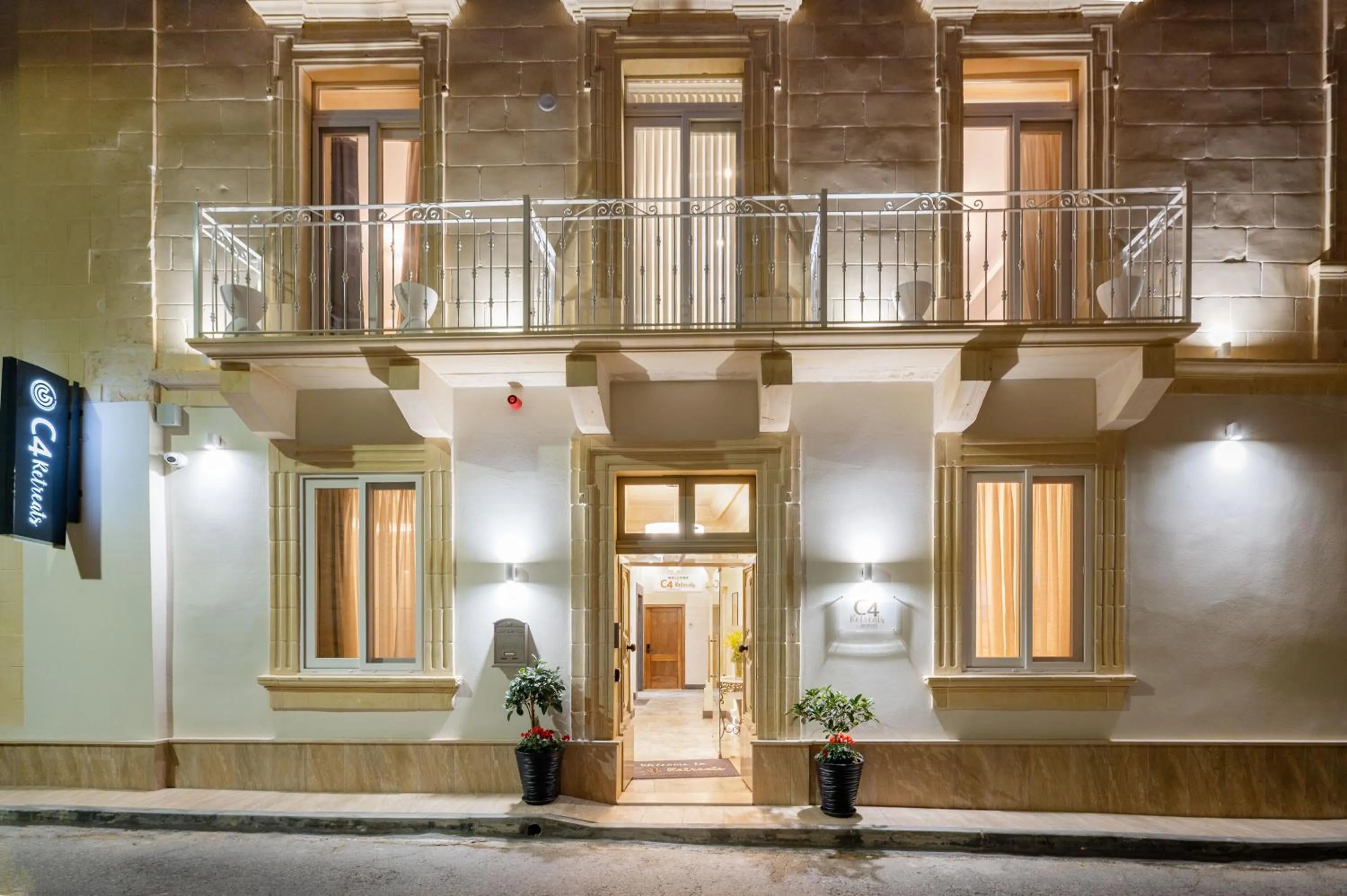 Facade/entrance in C4 Retreats Gozo