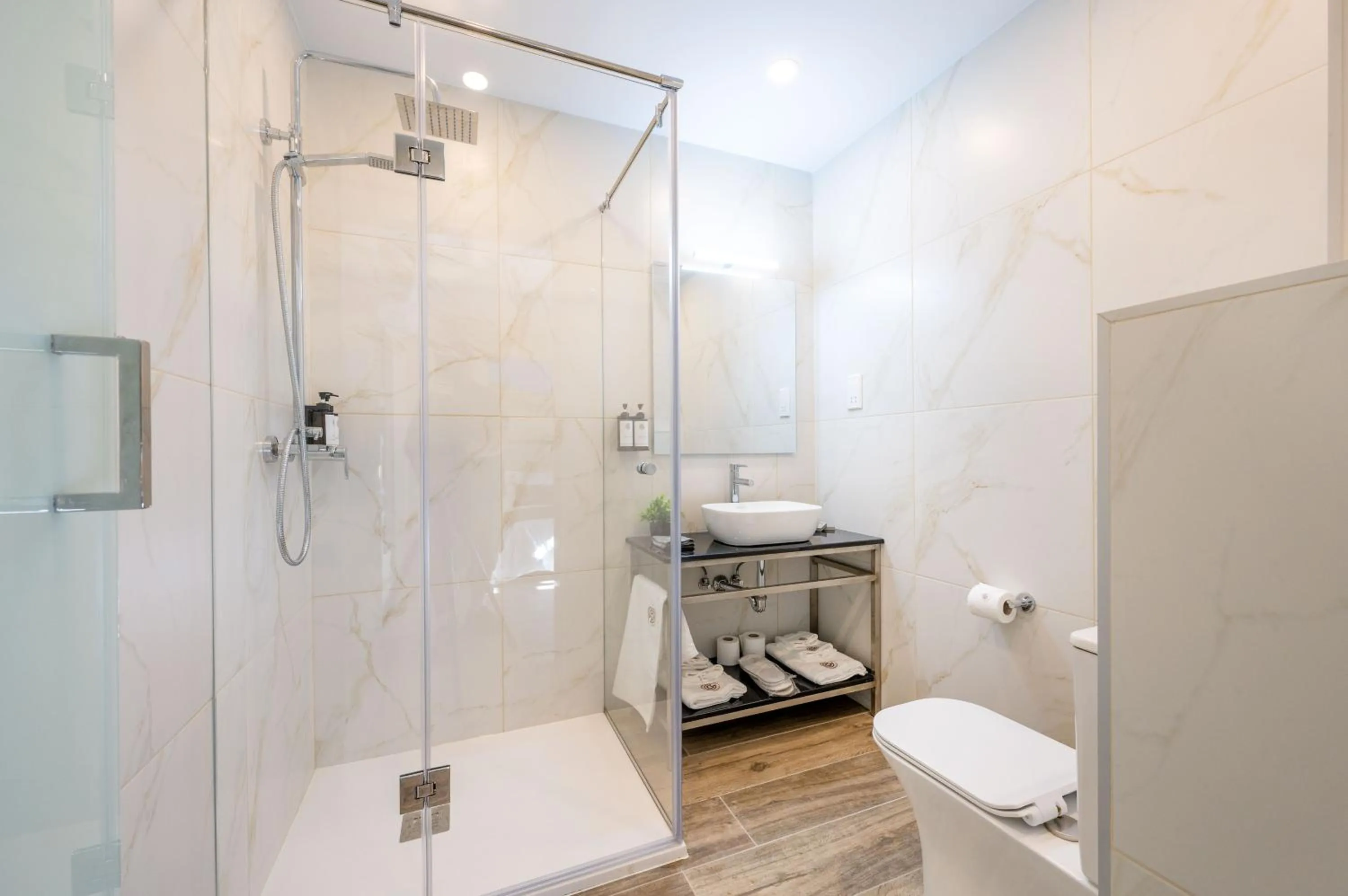 Bathroom in C4 Retreats Gozo