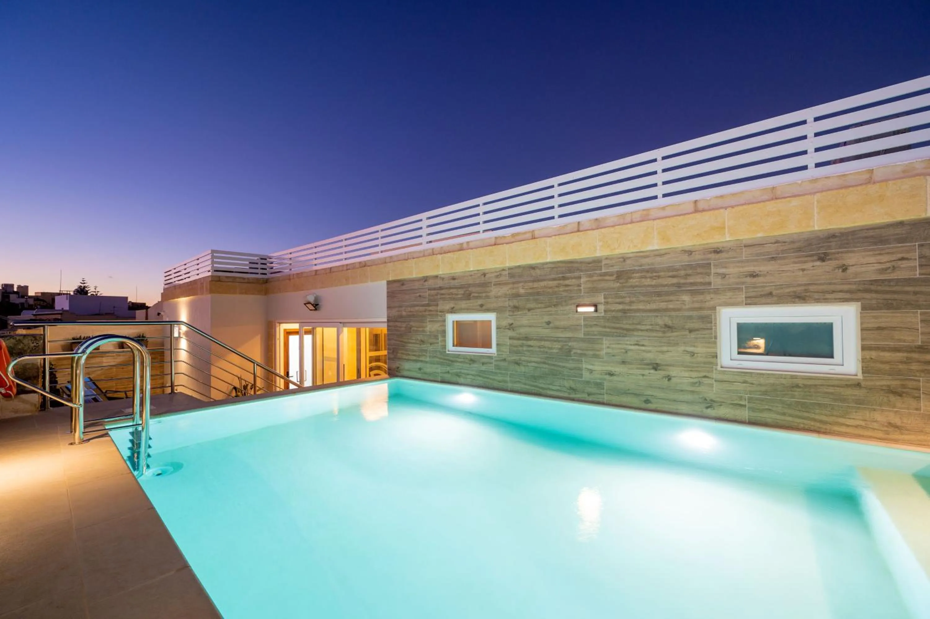 Swimming pool in C4 Retreats Gozo