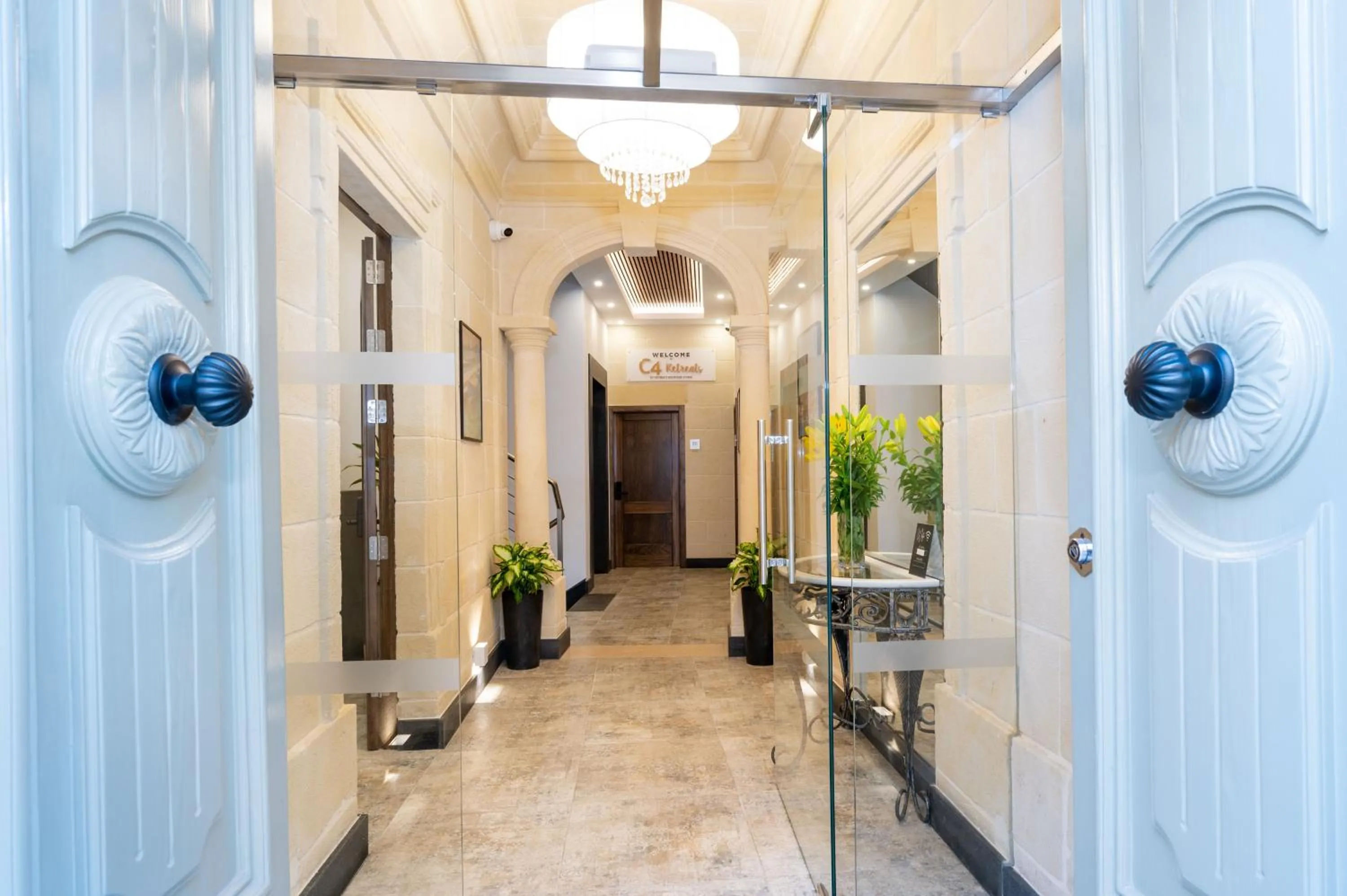 Facade/entrance in C4 Retreats Gozo