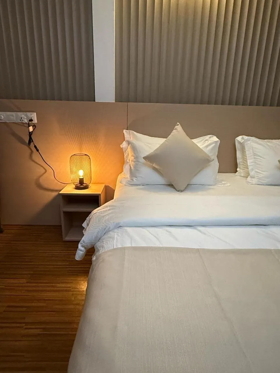 Bed in Navaya Dhiffushi