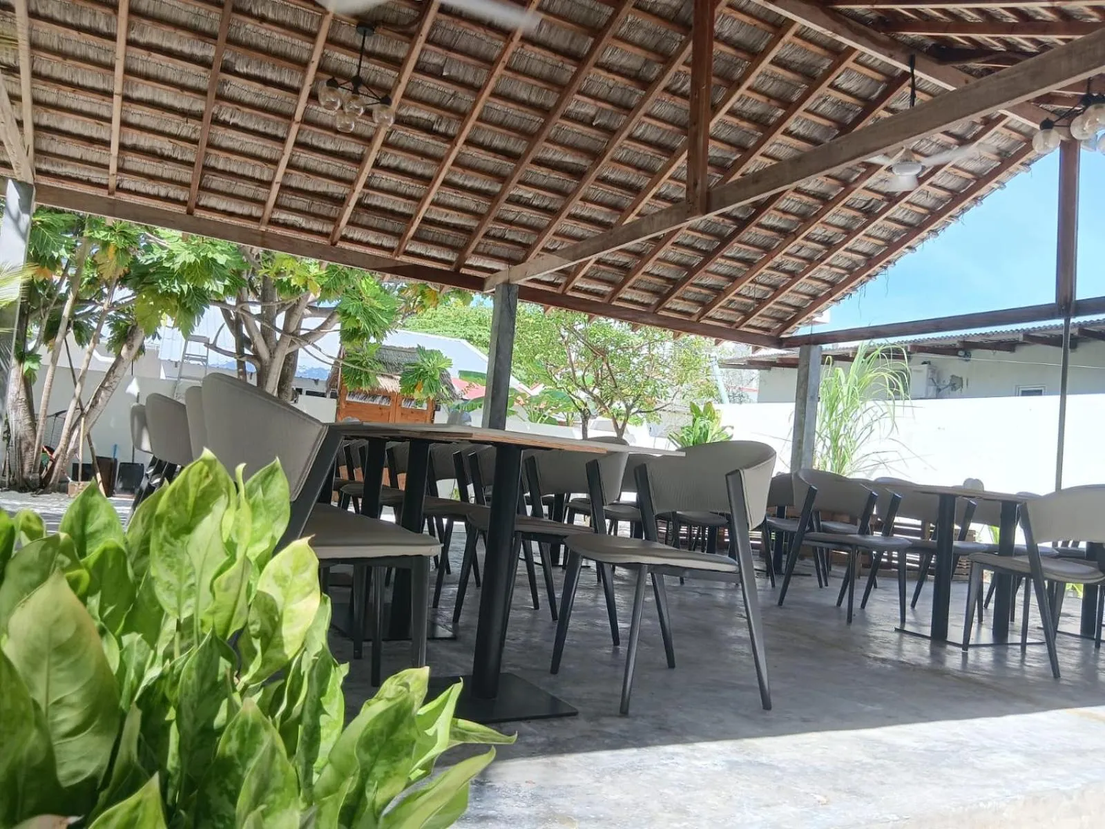 Property building in Navaya Dhiffushi